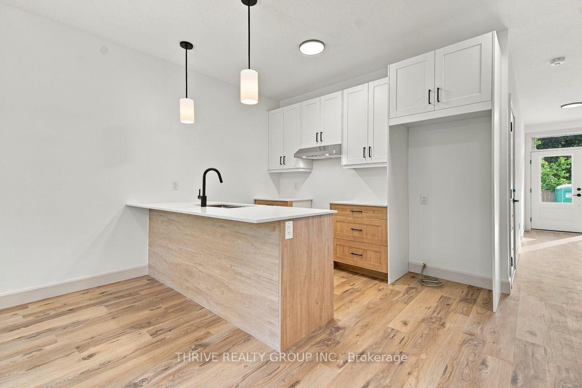 Photo 10 of Unit 9, 279 Hill Street, Central Elgin, Port Stanley — HOMEH