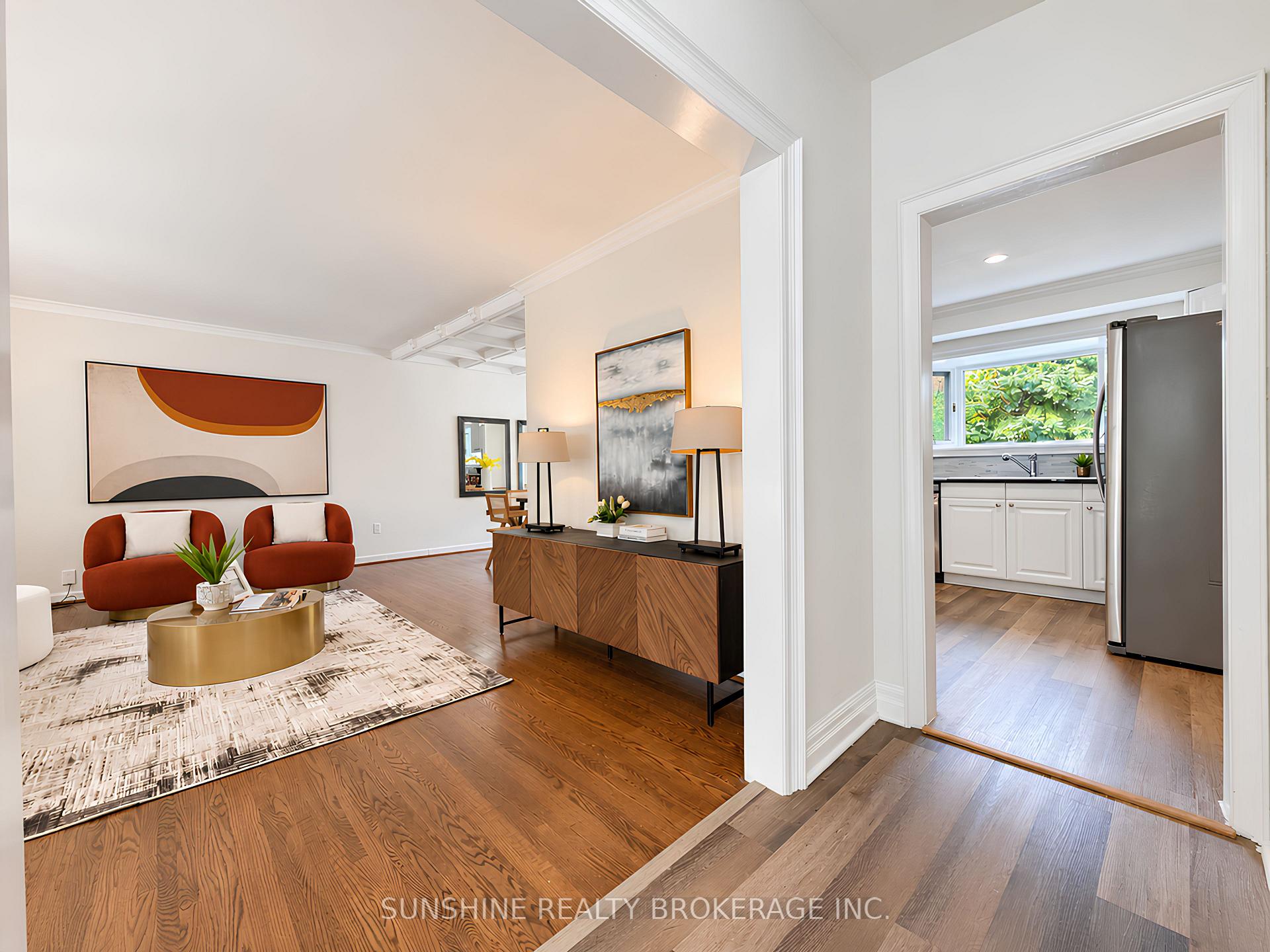 Photo 4 of 48 Bellbury Crescent, North York, Don Valley Village — HOMEH