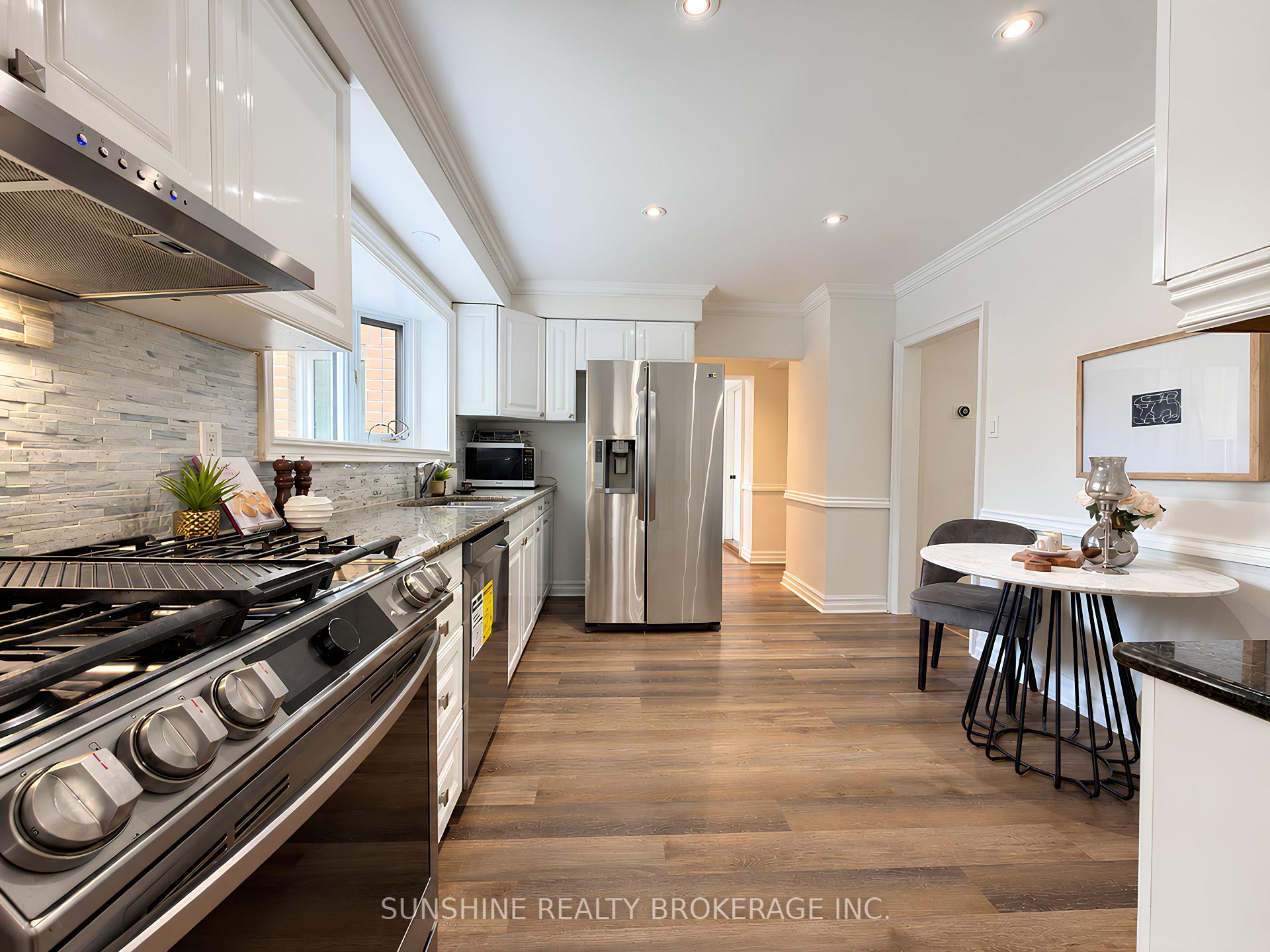Photo 9 of 48 Bellbury Crescent, North York, Don Valley Village — HOMEH
