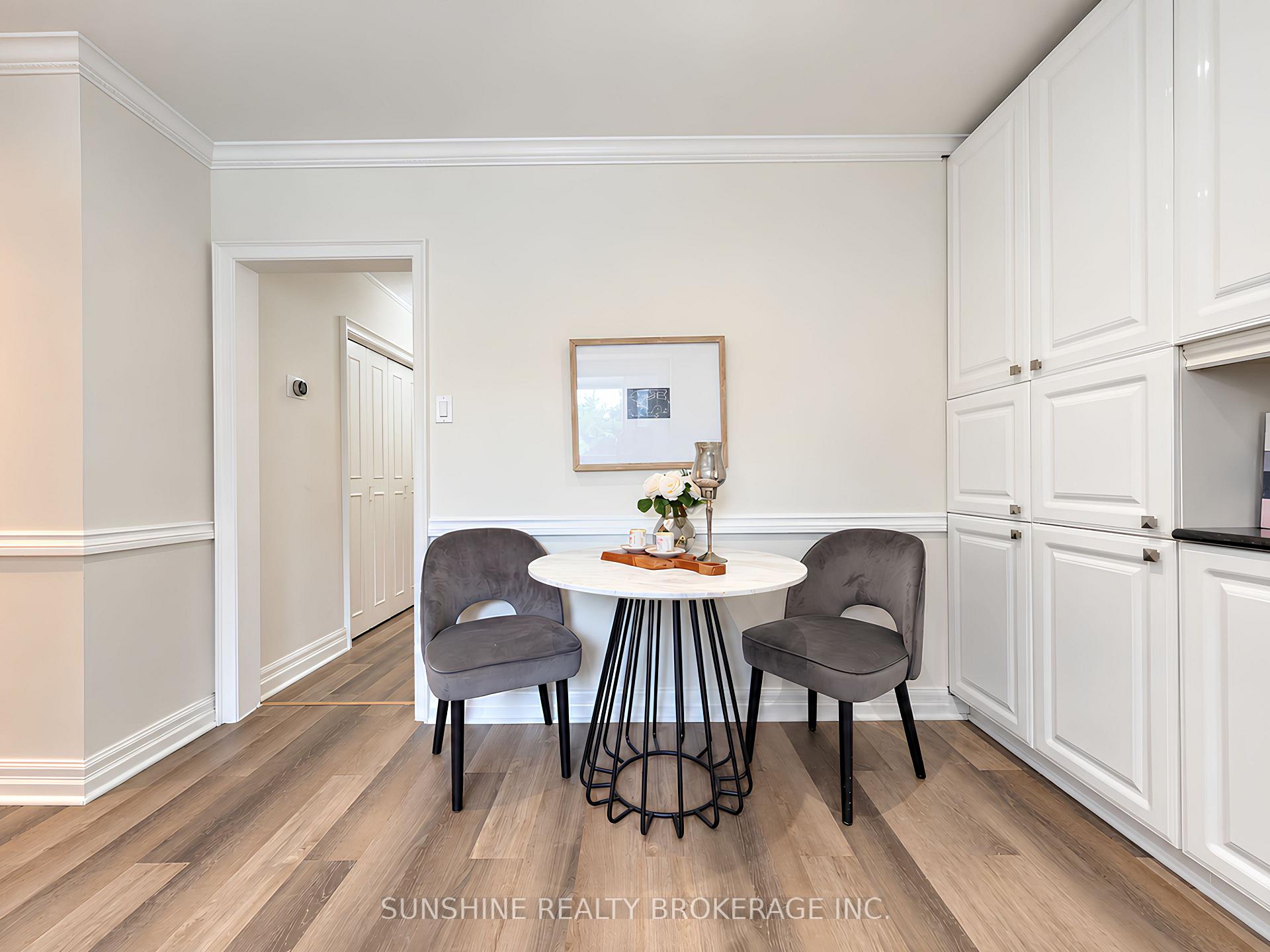 Photo 12 of 48 Bellbury Crescent, North York, Don Valley Village — HOMEH