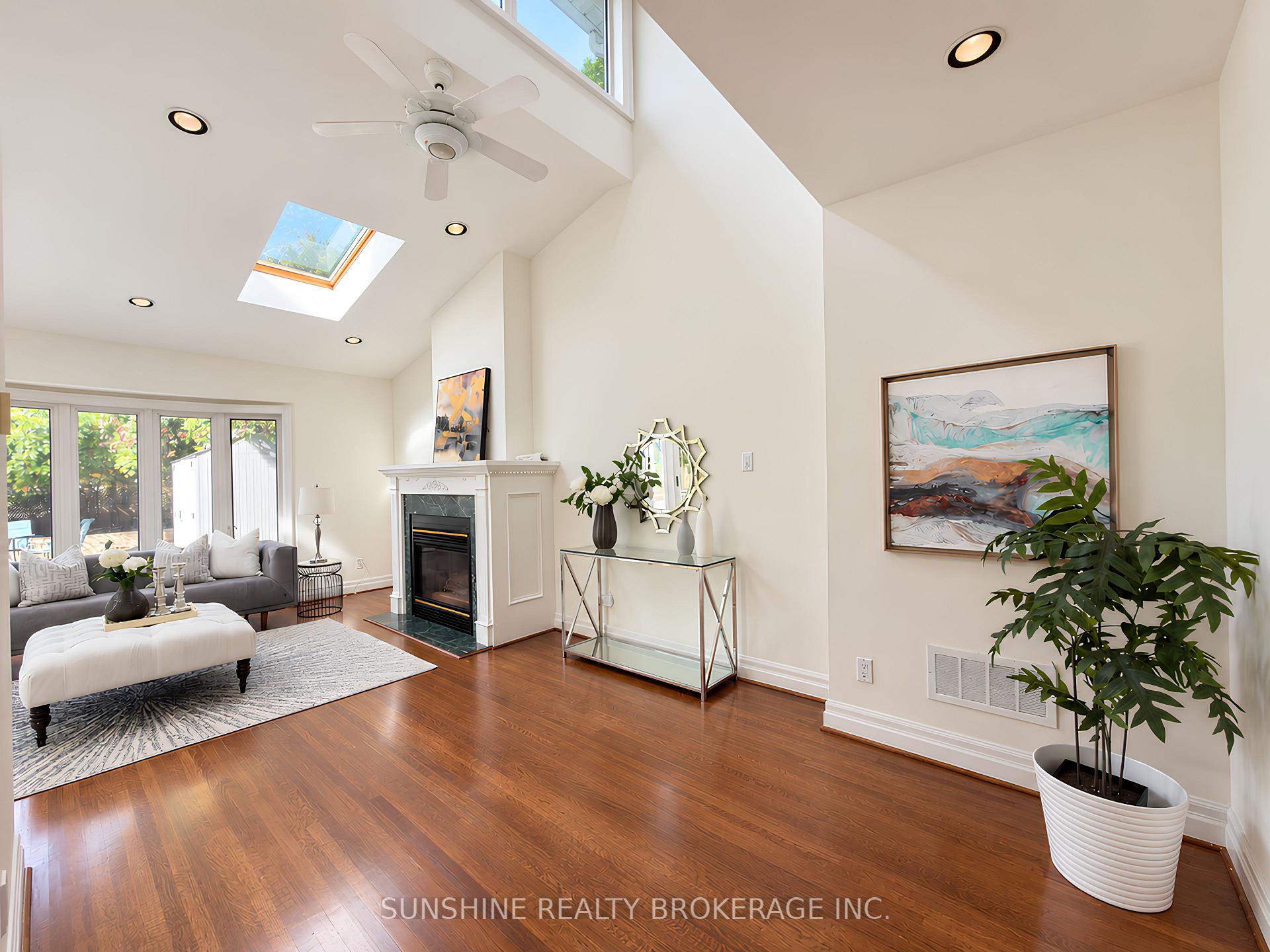 Photo 14 of 48 Bellbury Crescent, North York, Don Valley Village — HOMEH