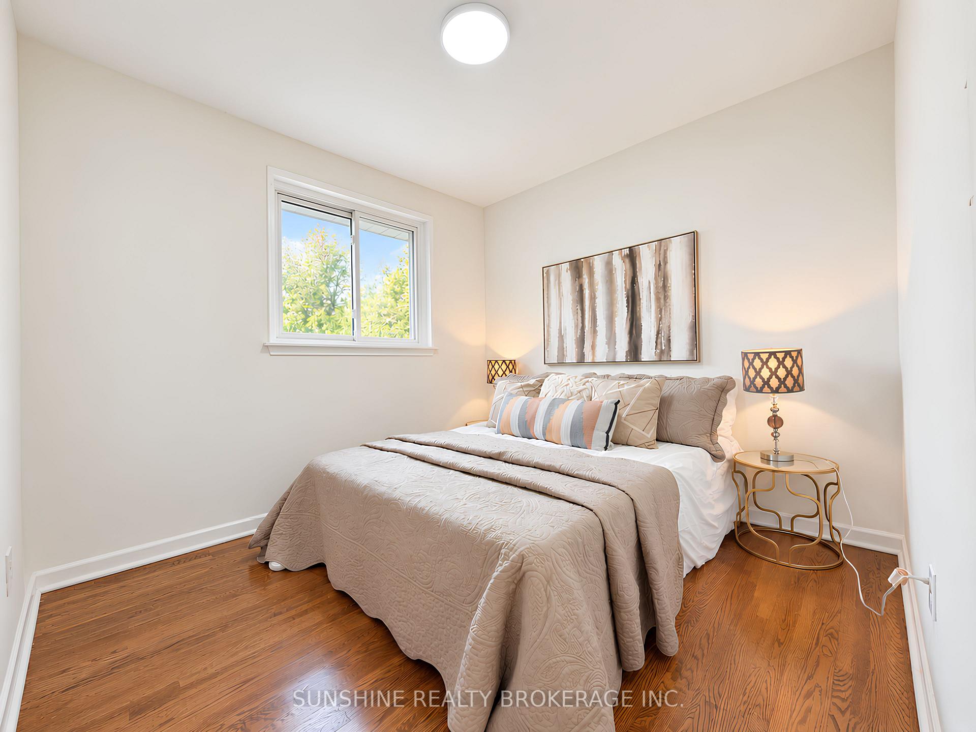 Photo 38 of 48 Bellbury Crescent, North York, Don Valley Village — HOMEH