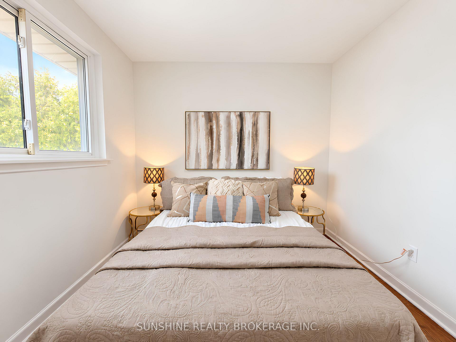 Photo 39 of 48 Bellbury Crescent, North York, Don Valley Village — HOMEH