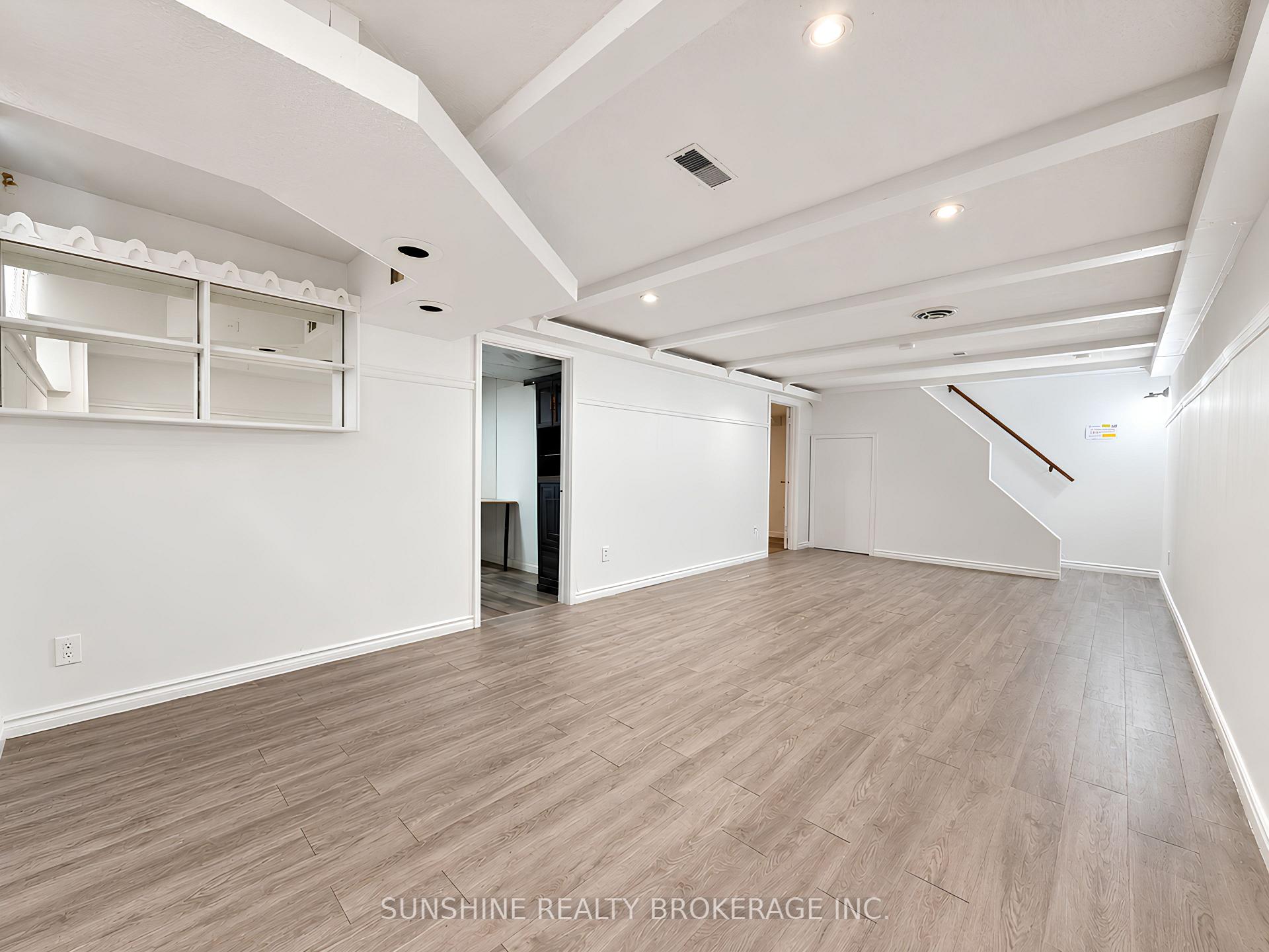 Photo 42 of 48 Bellbury Crescent, North York, Don Valley Village — HOMEH