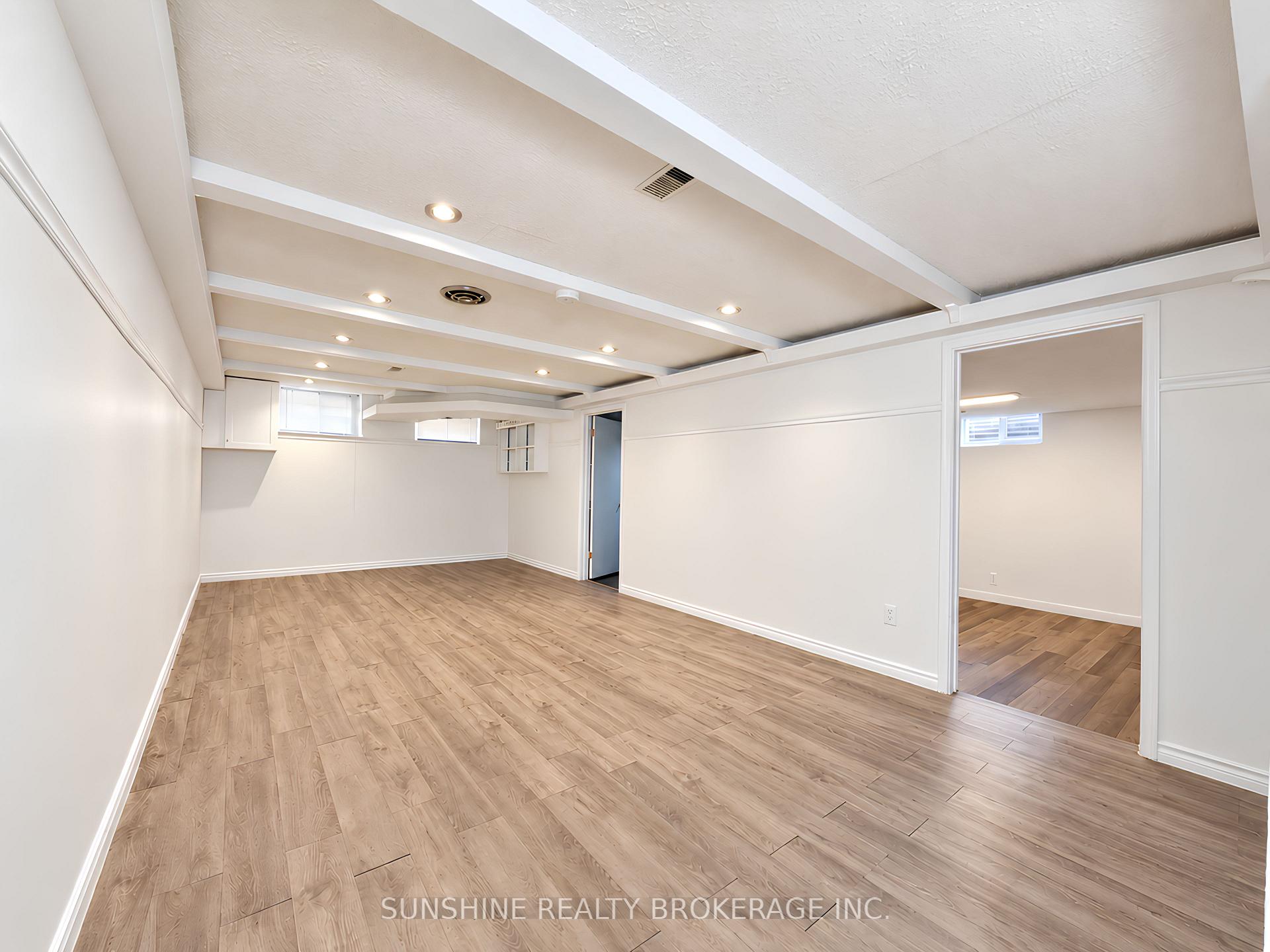 Photo 44 of 48 Bellbury Crescent, North York, Don Valley Village — HOMEH