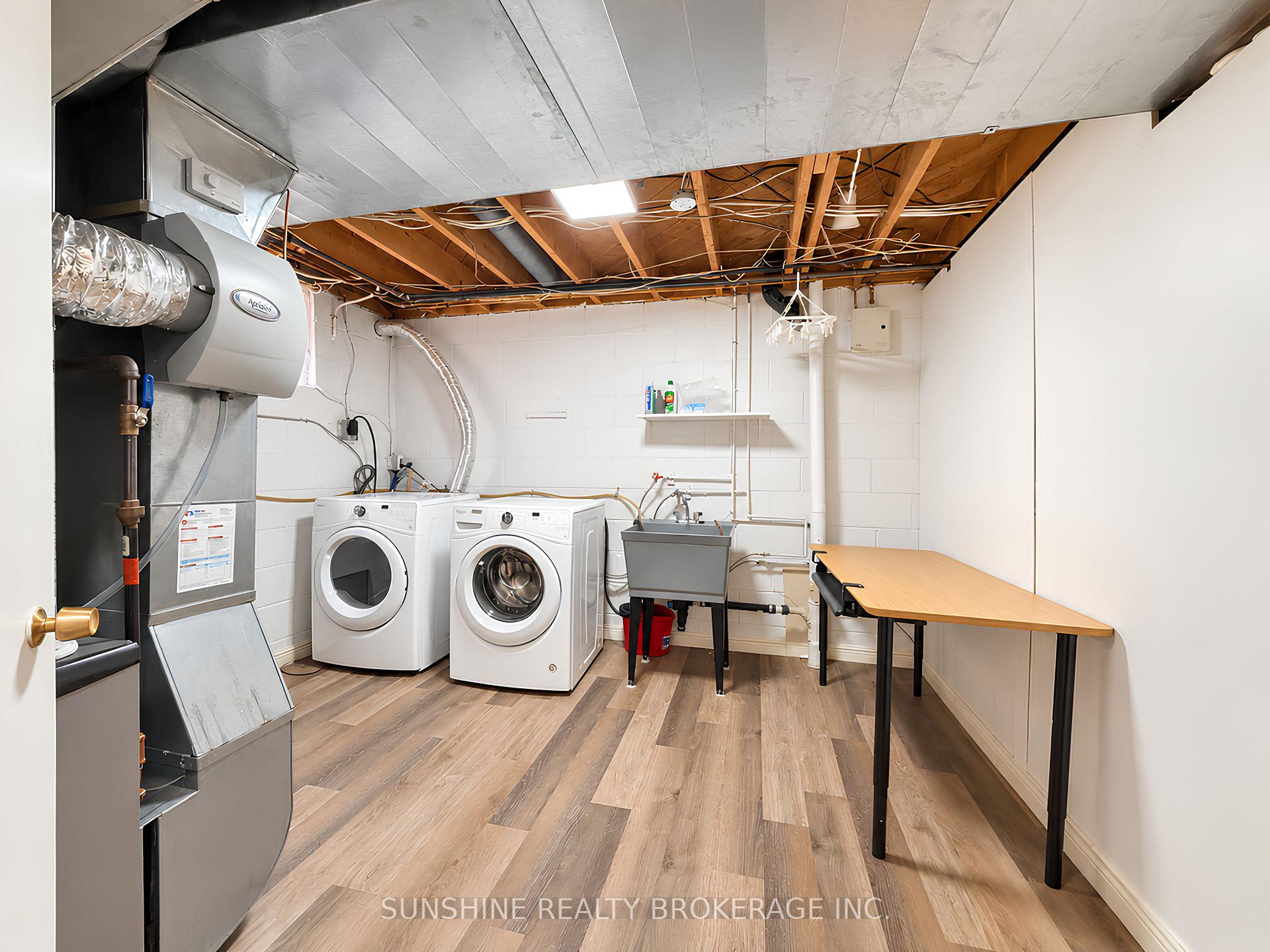 Photo 47 of 48 Bellbury Crescent, North York, Don Valley Village — HOMEH
