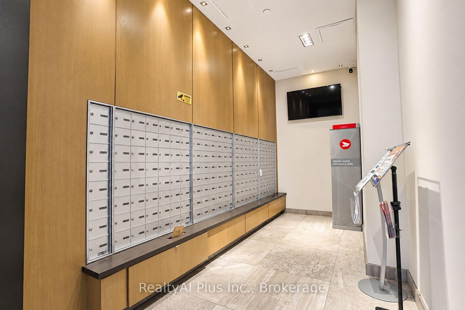 Photo 16 of Unit 301, 28 Uptown Drive, Markham, Unionville — HOMEH