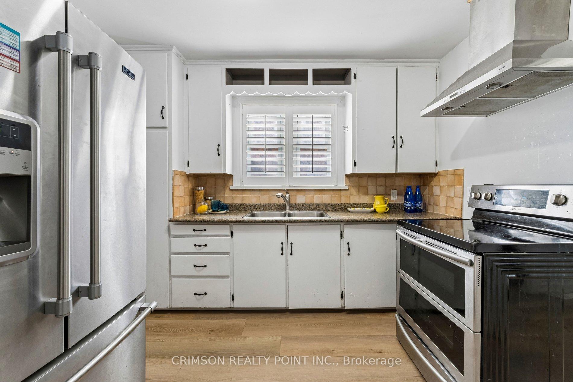 Photo 14 of 503 Athol Street E, Oshawa, Central — HOMEH