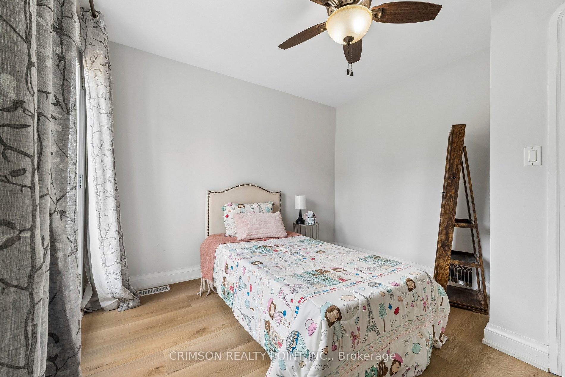 Photo 23 of 503 Athol Street E, Oshawa, Central — HOMEH