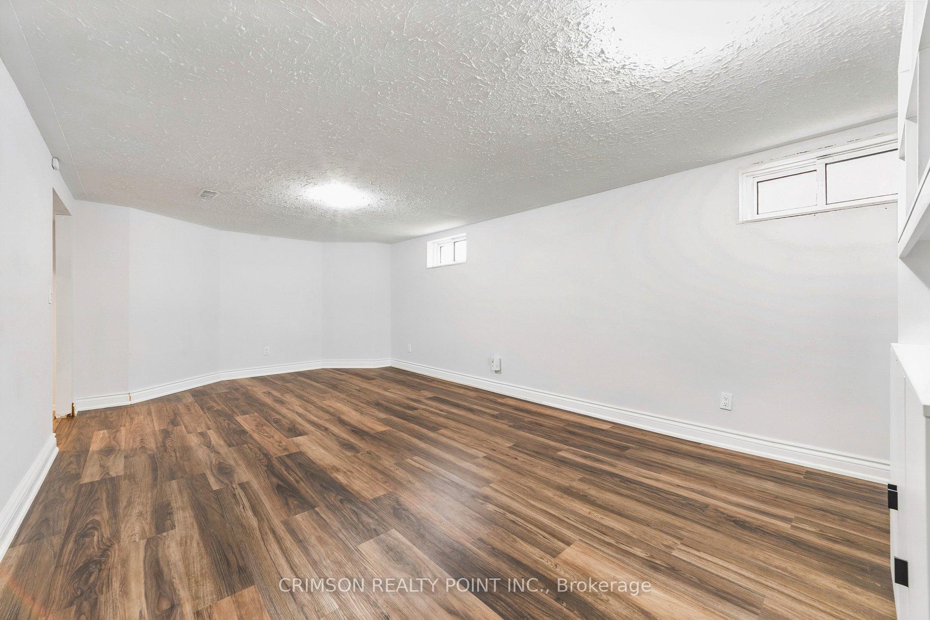 Photo 38 of 503 Athol Street E, Oshawa, Central — HOMEH