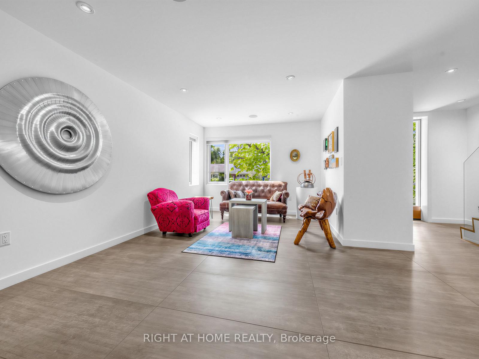 Photo 7 of 76 Ferris Road, Toronto, O'Connor-Parkview — HOMEH