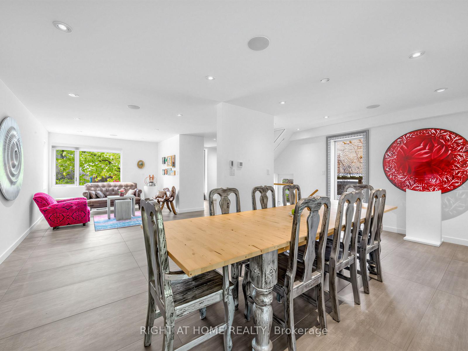 Photo 10 of 76 Ferris Road, Toronto, O'Connor-Parkview — HOMEH