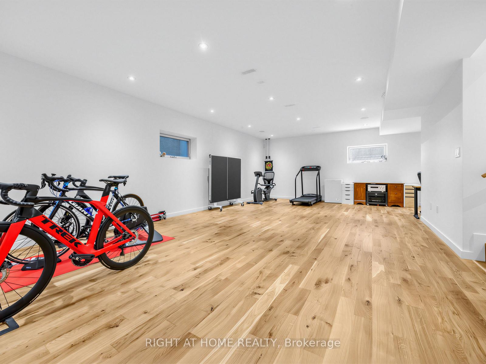 Photo 33 of 76 Ferris Road, Toronto, O'Connor-Parkview — HOMEH
