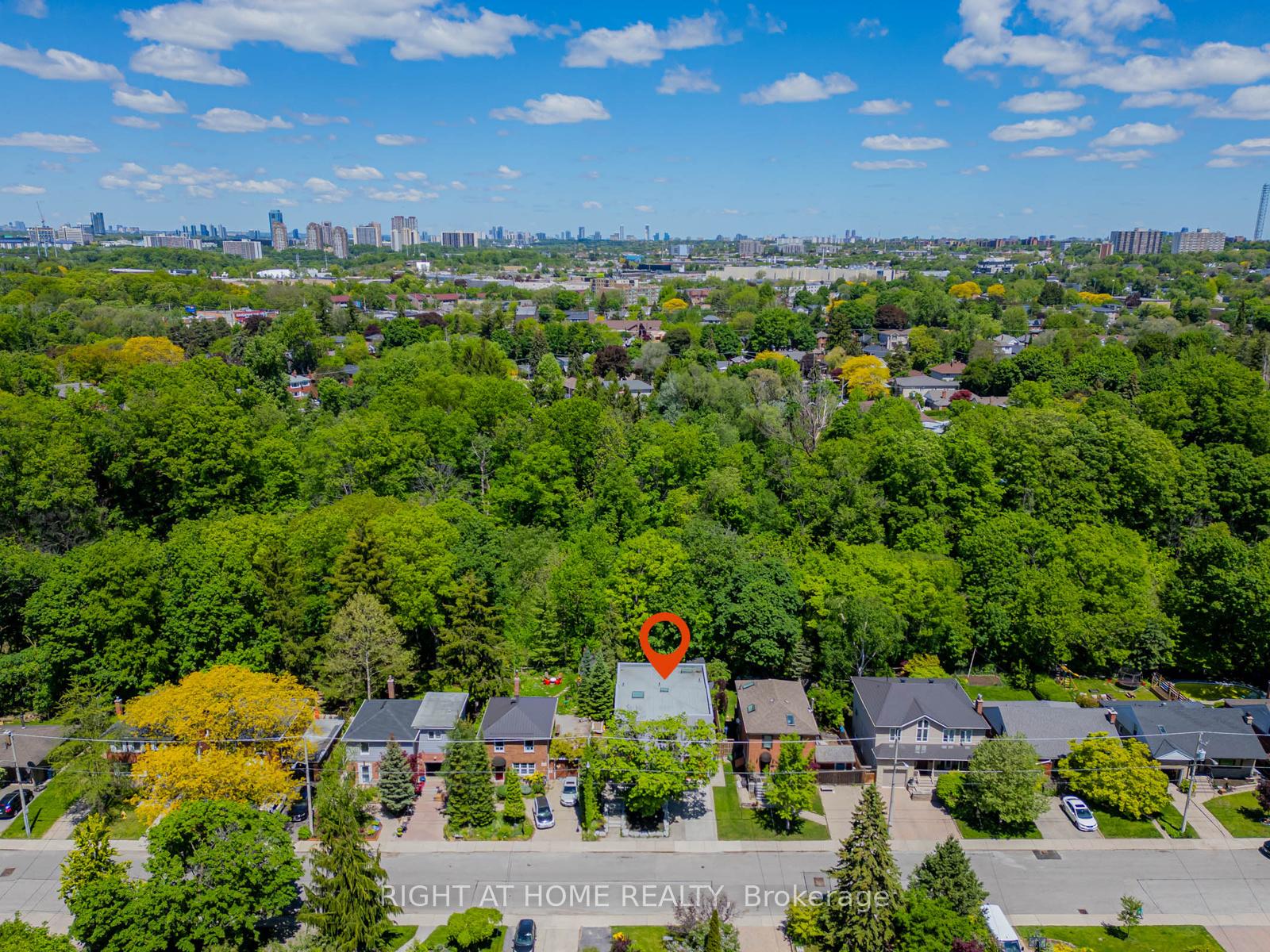 Photo 40 of 76 Ferris Road, Toronto, O'Connor-Parkview — HOMEH
