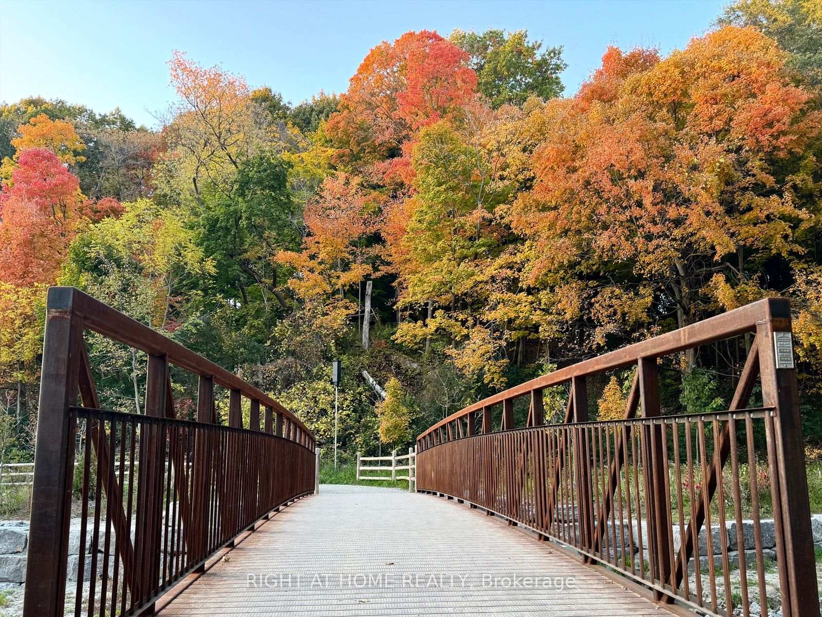 Photo 44 of 76 Ferris Road, Toronto, O'Connor-Parkview — HOMEH