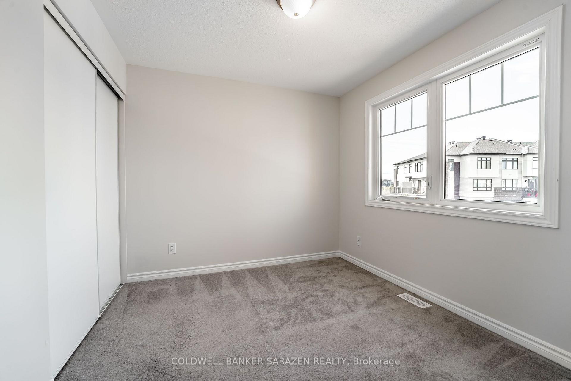 Photo 14 of 590 Roundleaf Way, Ottawa, Kanata - Emerald Meadows/Trailwest — HOMEH