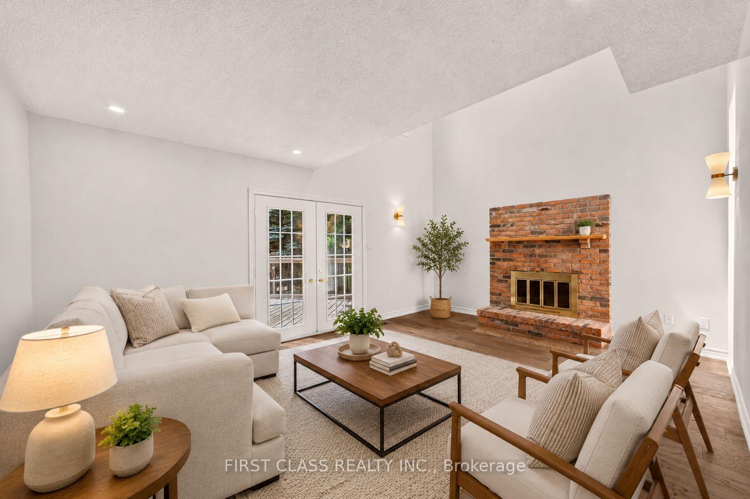 Photo 13 of 30 Ritter Crescent, Markham, Unionville — HOMEH