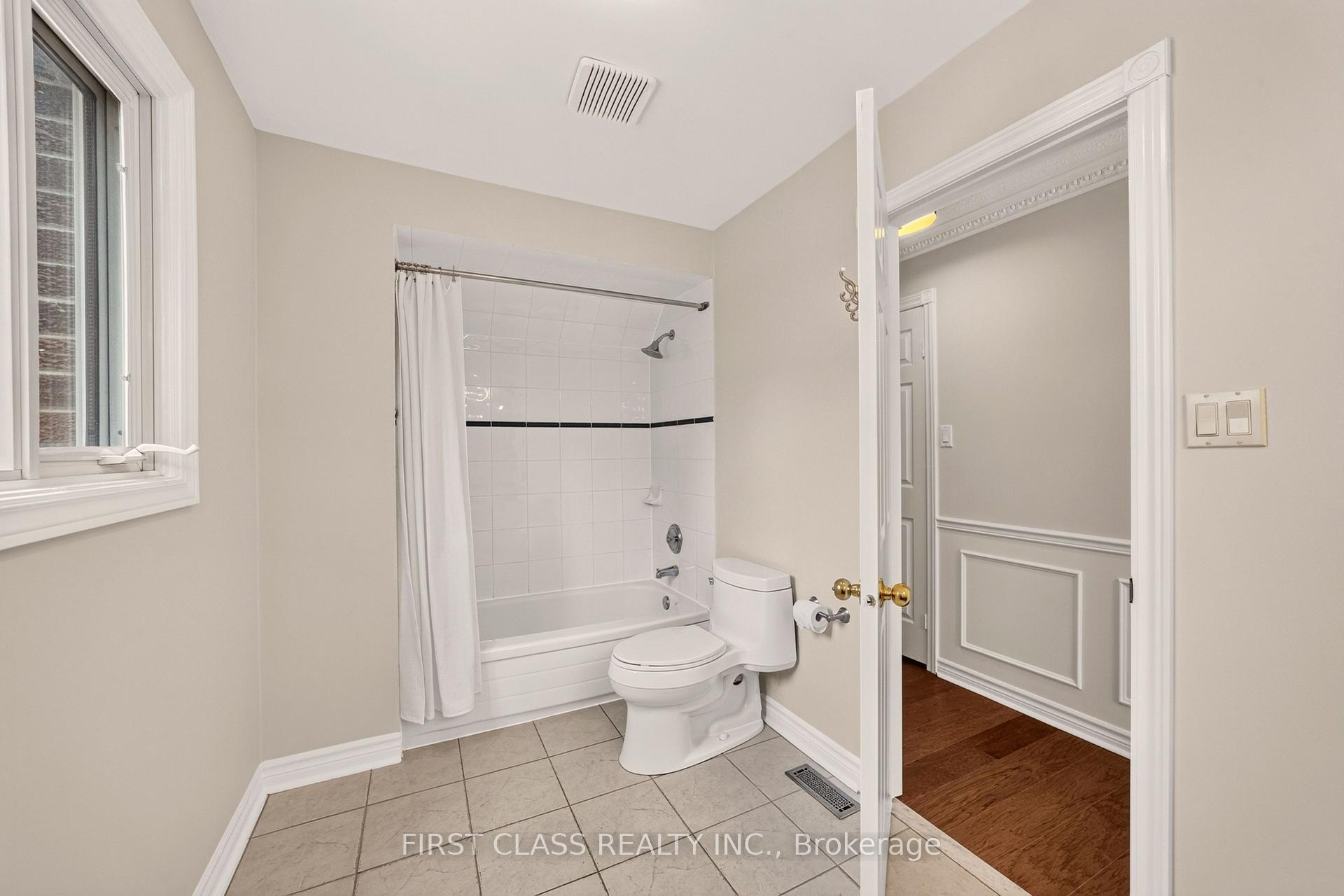 Photo 31 of 30 Ritter Crescent, Markham, Unionville — HOMEH