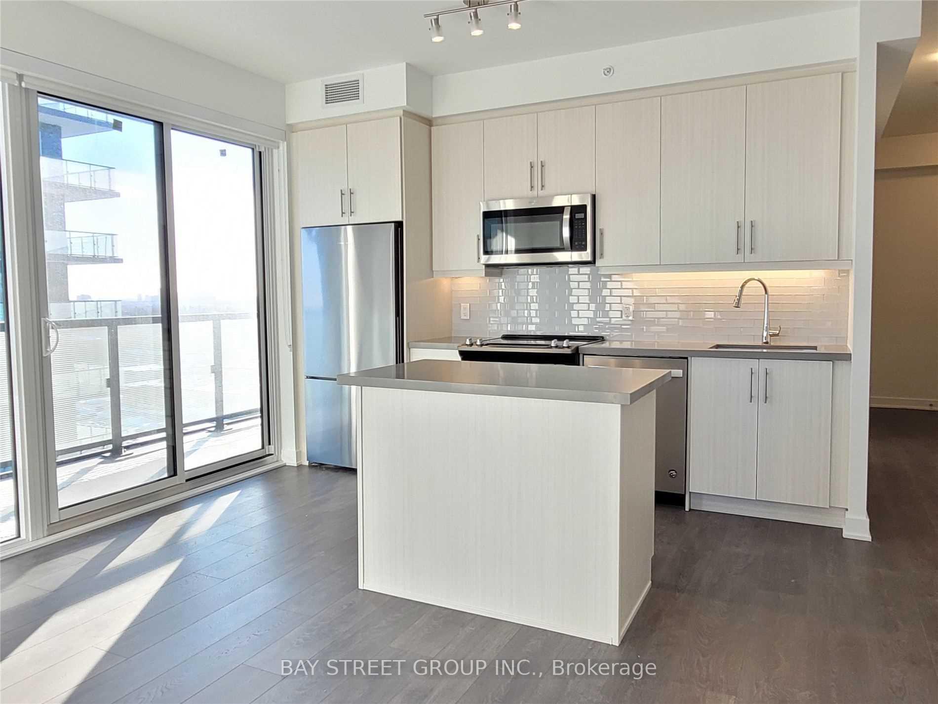 Photo 5 of Unit 1414, 85 Oneida Crescent, Richmond Hill, Langstaff — HOMEH