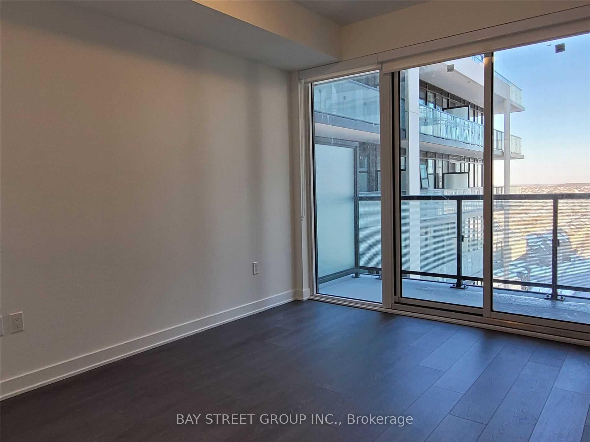 Photo 14 of Unit 1414, 85 Oneida Crescent, Richmond Hill, Langstaff — HOMEH