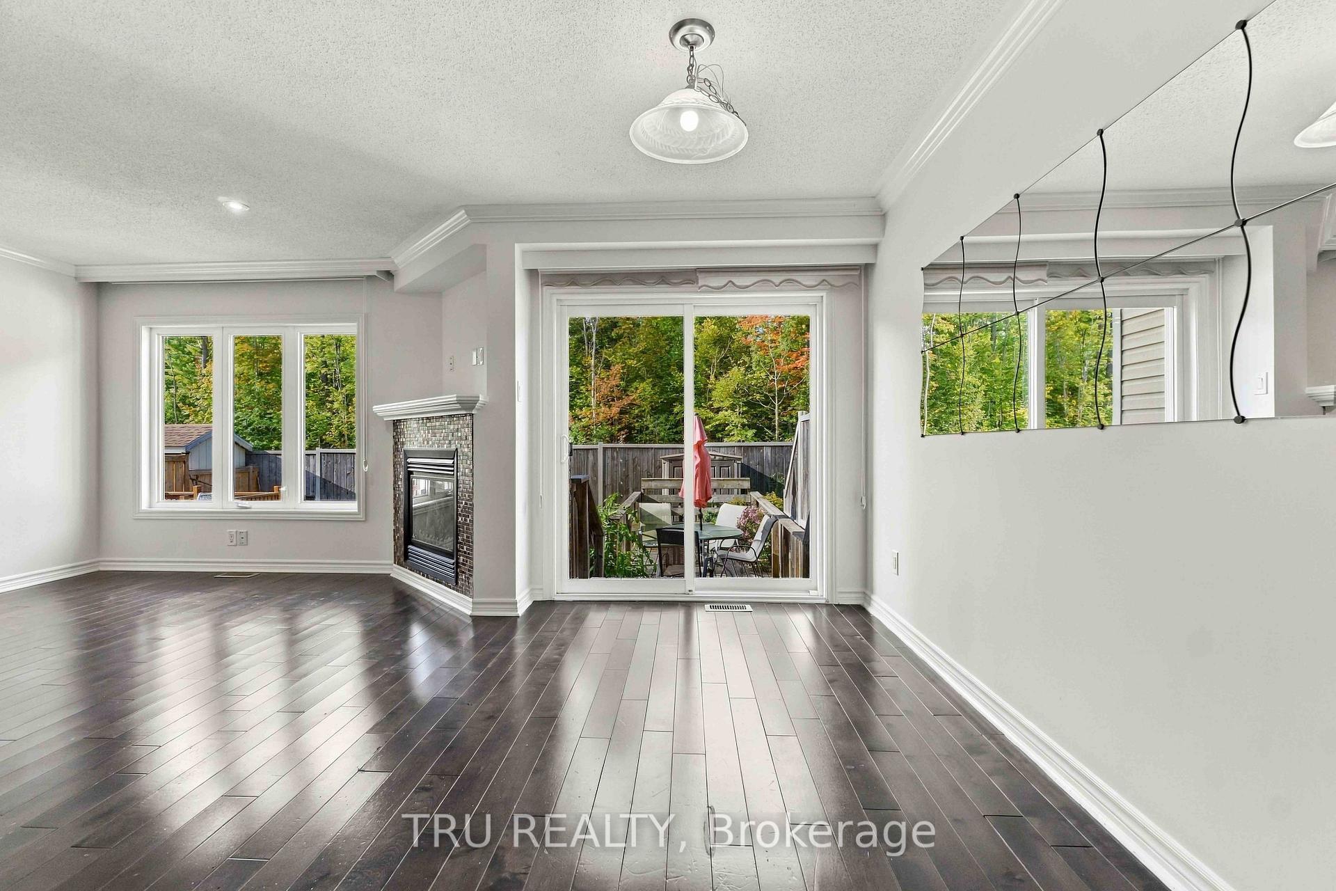 Photo 8 of 412 Galatina Way, Ottawa, Kanata - Morgan's Grant/South March — HOMEH