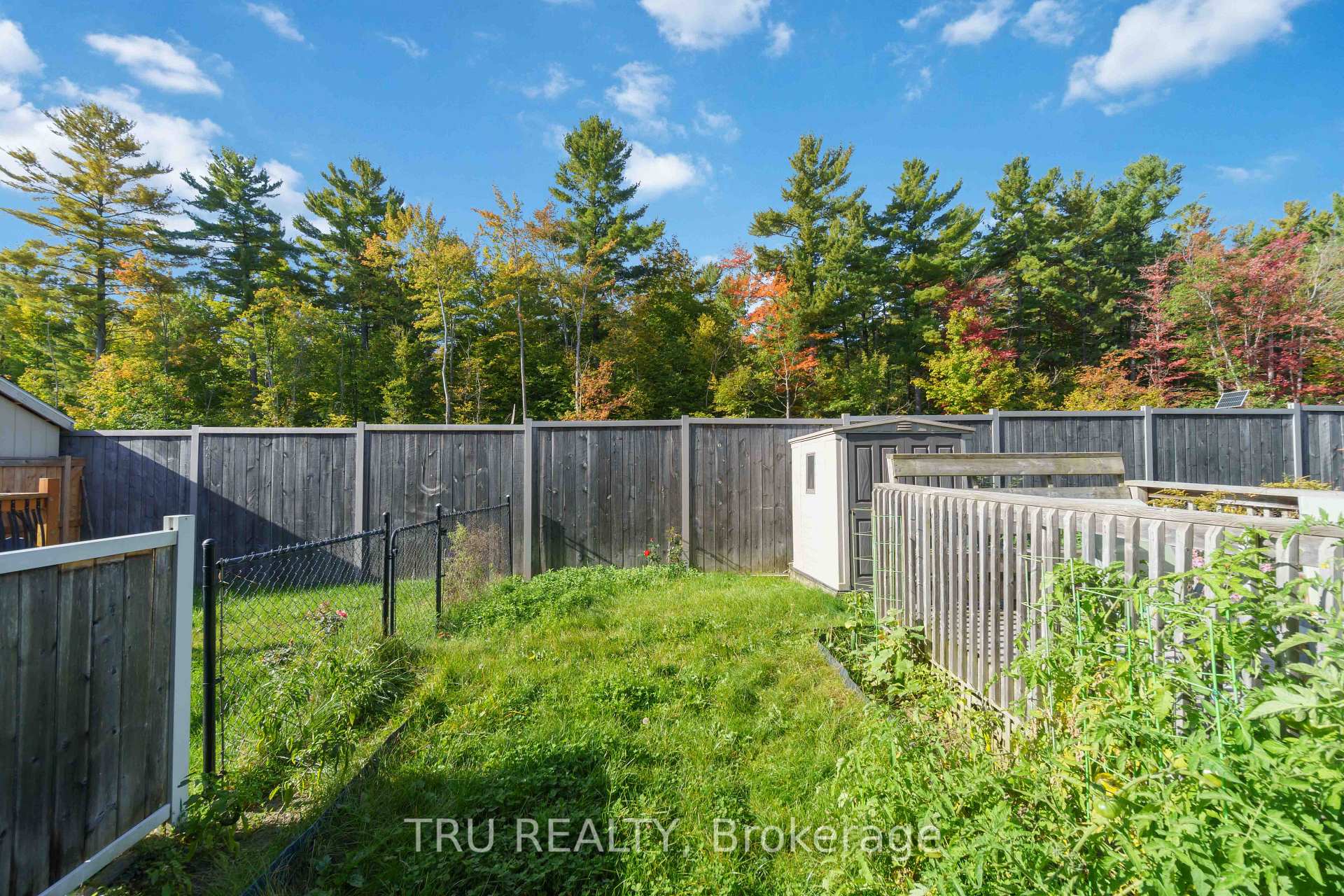 Photo 32 of 412 Galatina Way, Ottawa, Kanata - Morgan's Grant/South March — HOMEH