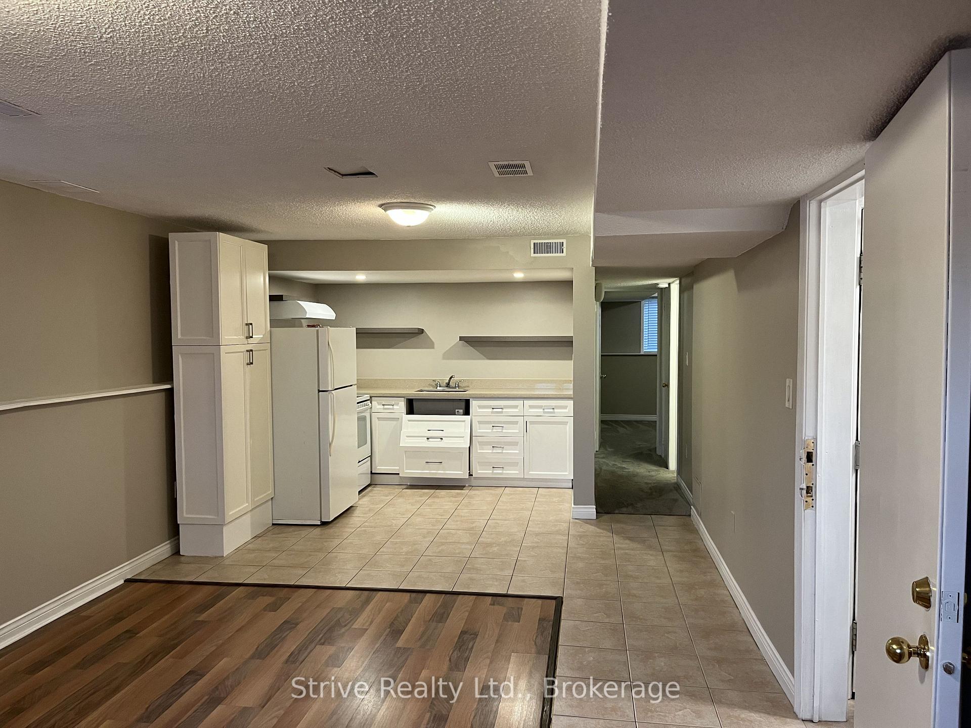 Photo 15 of 1013 Attersley Drive, Oshawa, Pinecrest — HOMEH