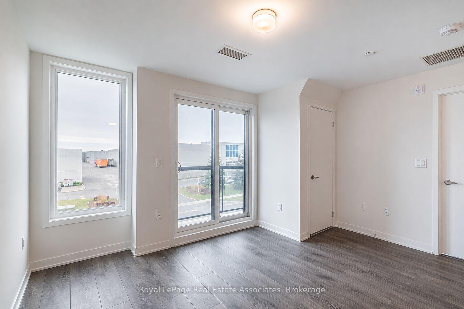 Photo 14 of Unit 312, 3401 Ridgeway Drive, Mississauga, Erin Mills — HOMEH