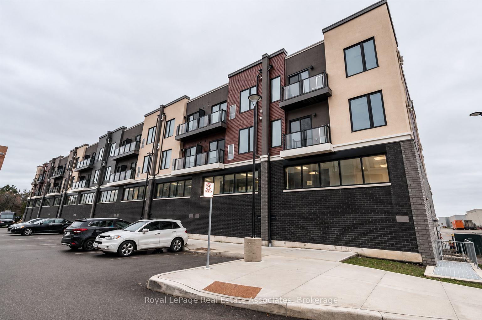 Photo 16 of Unit 312, 3401 Ridgeway Drive, Mississauga, Erin Mills — HOMEH