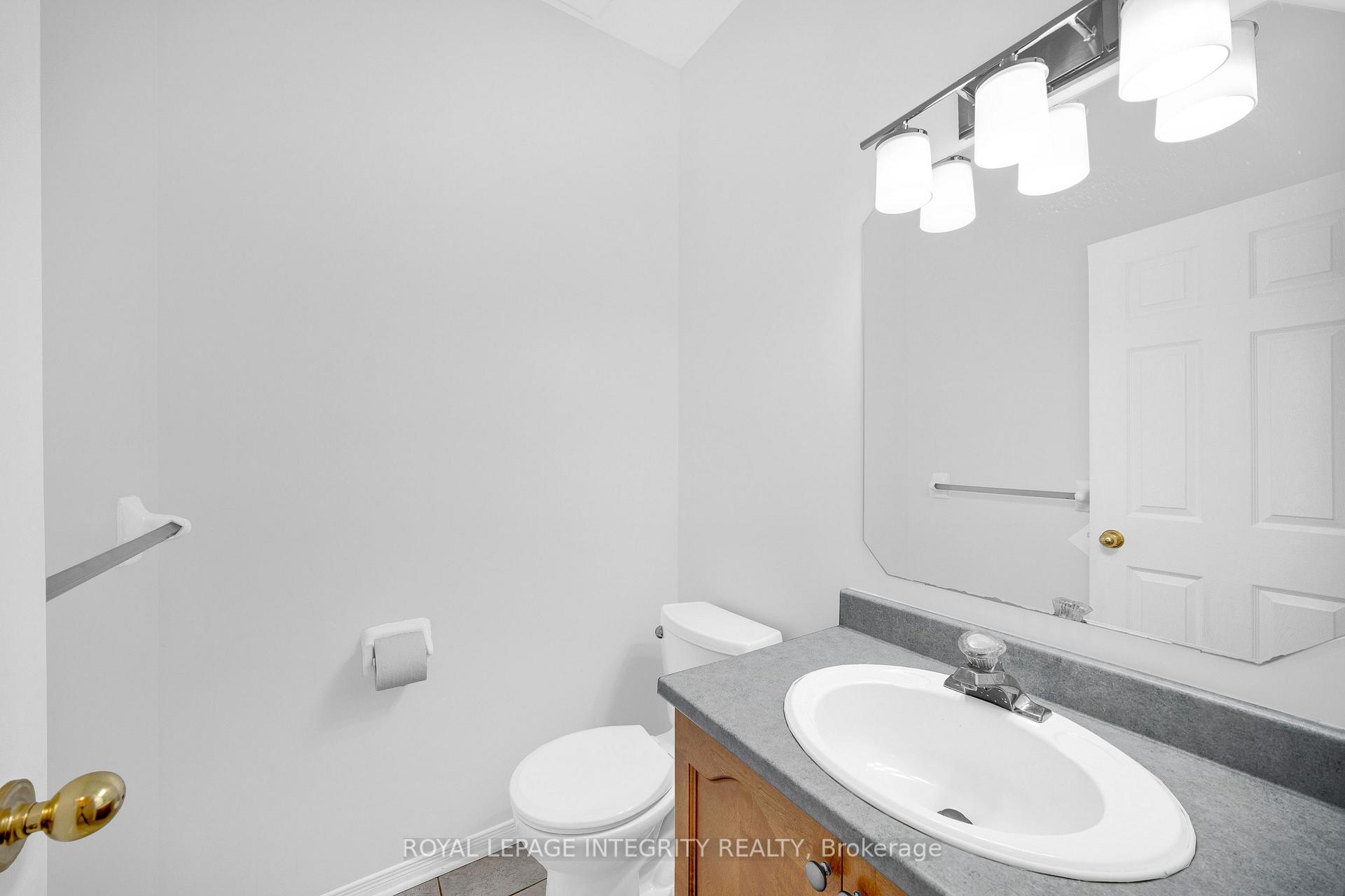 Photo 5 of 33 Norgold Crescent, Ottawa, Kanata - Kanata Lakes/Heritage Hills — HOMEH