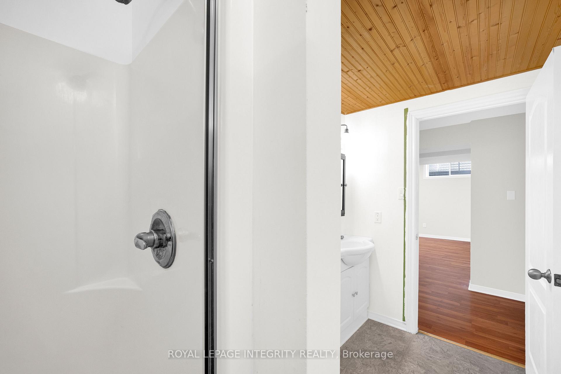 Photo 37 of 33 Norgold Crescent, Ottawa, Kanata - Kanata Lakes/Heritage Hills — HOMEH