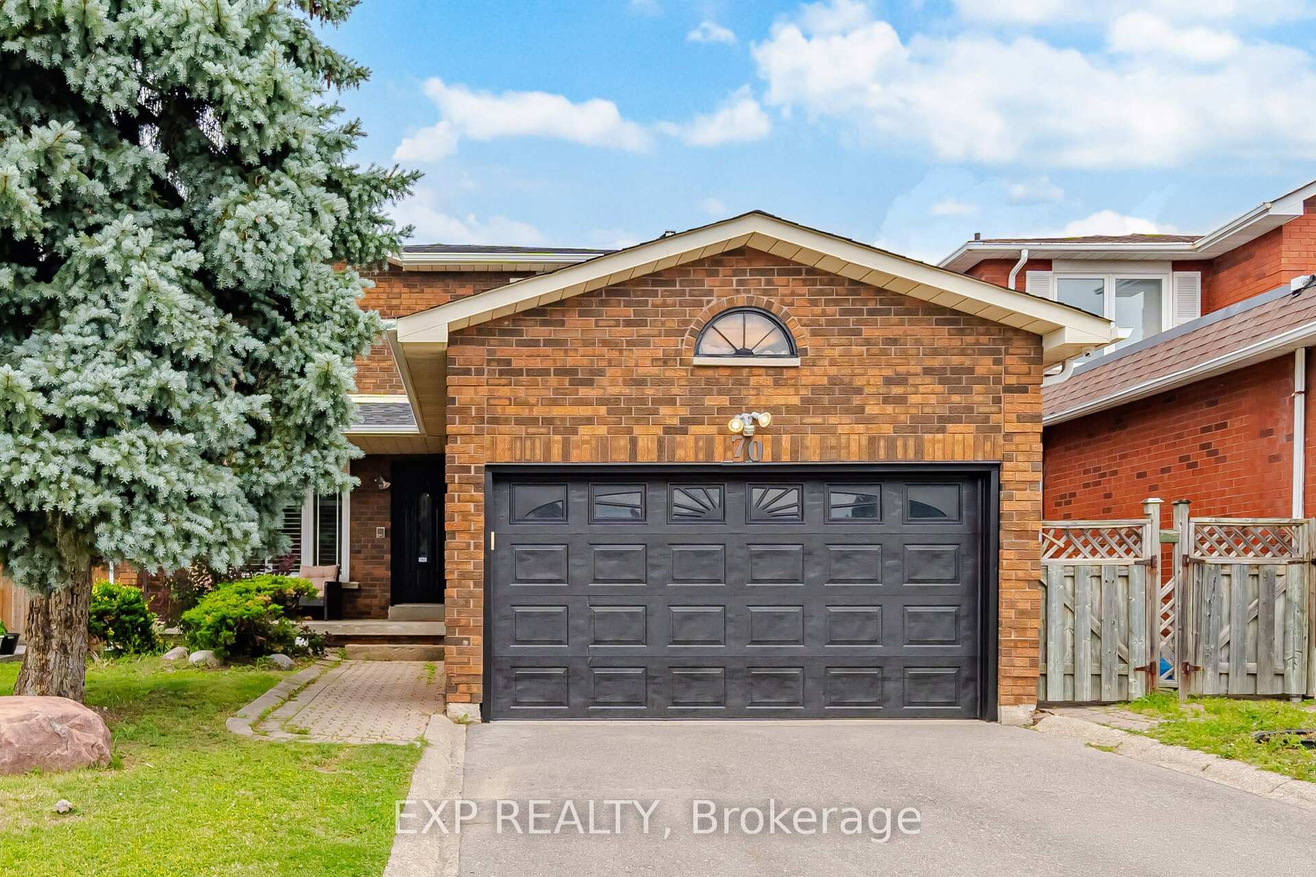 Photo 1 of 70 Embassy Drive, Vaughan, East Woodbridge — HOMEH