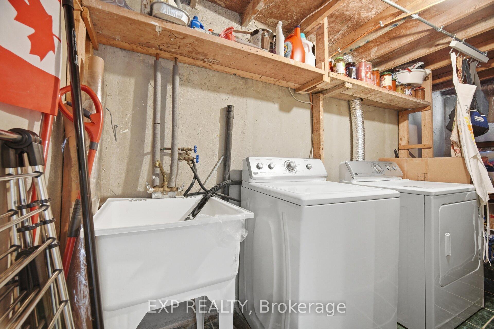 Photo 33 of 70 Embassy Drive, Vaughan, East Woodbridge — HOMEH