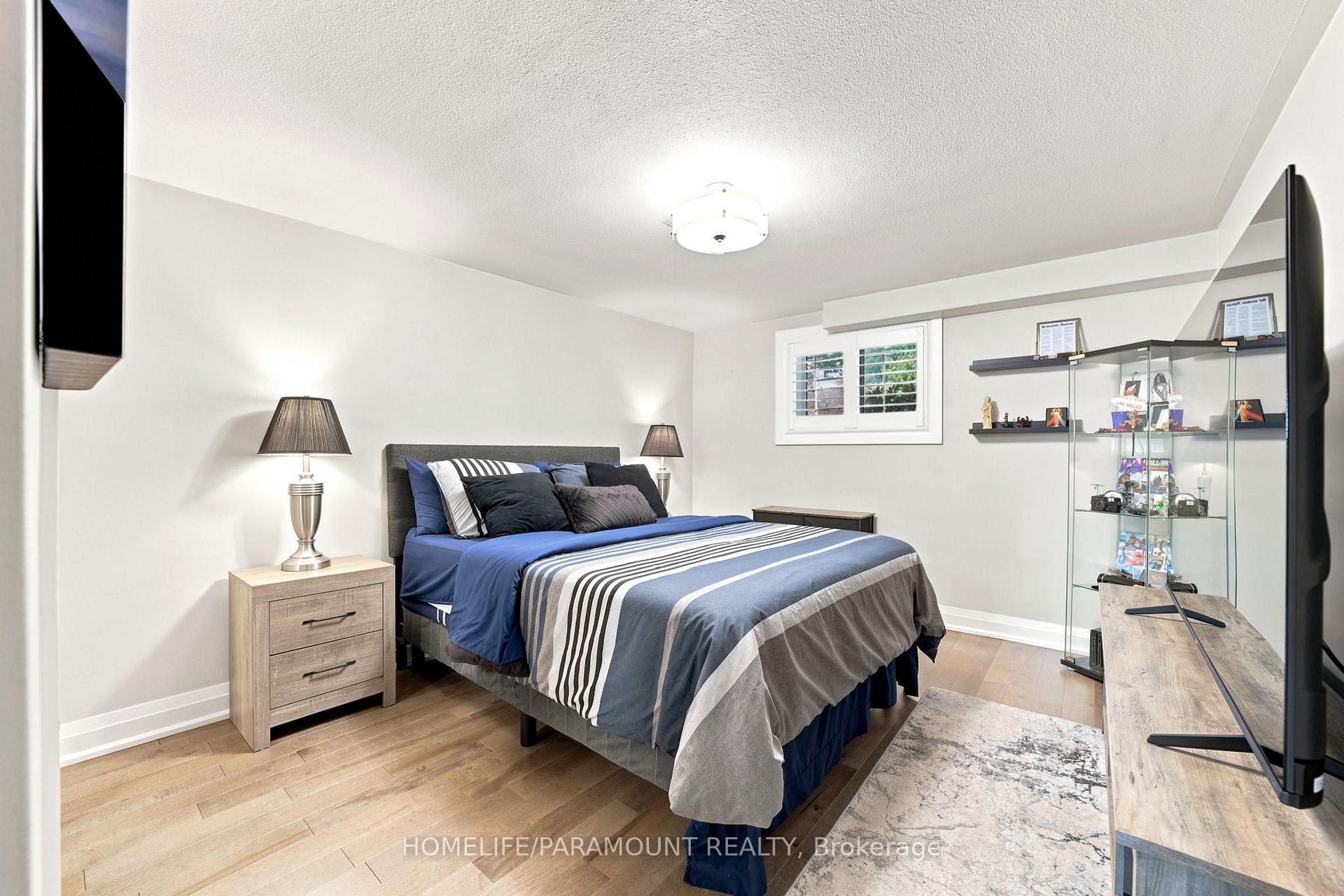 Photo 15 of 543 Limerick Road, Burlington, Shoreacres — HOMEH