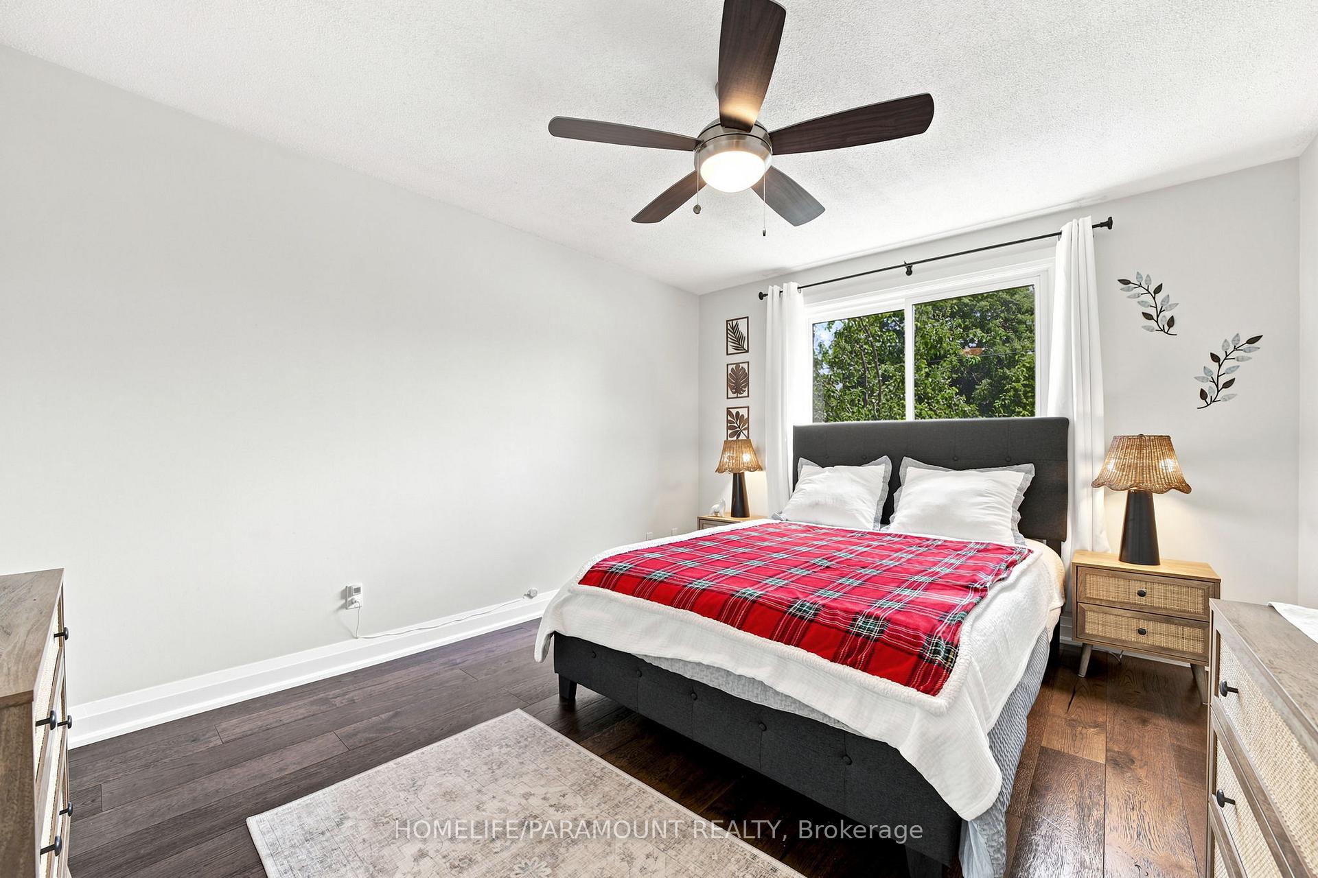 Photo 25 of 543 Limerick Road, Burlington, Shoreacres — HOMEH