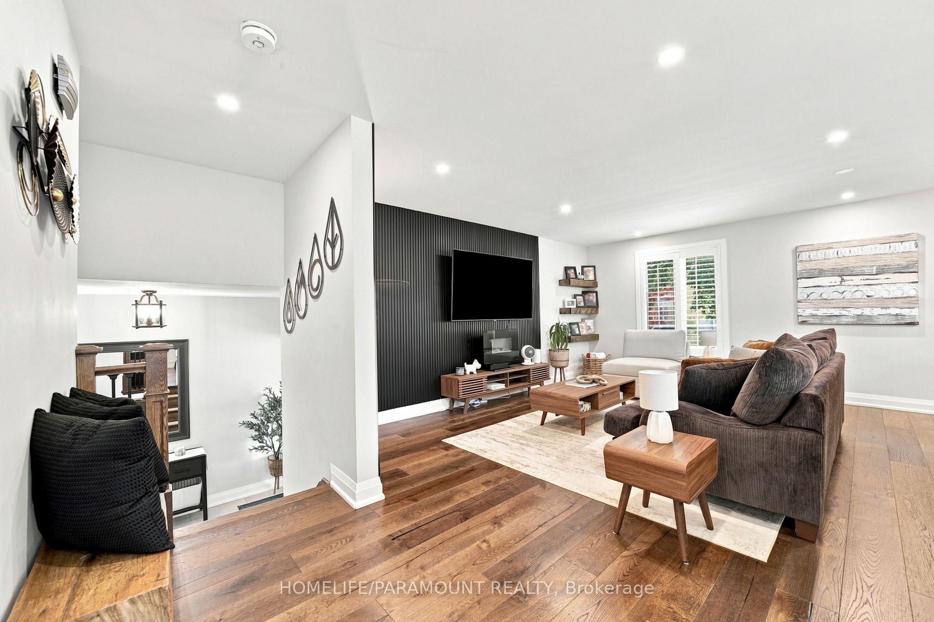Photo 35 of 543 Limerick Road, Burlington, Shoreacres — HOMEH