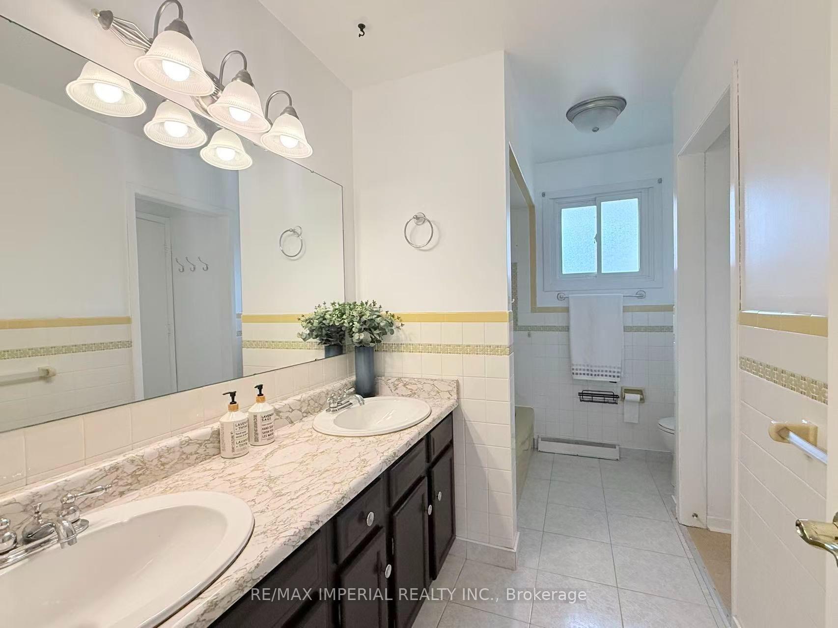 Photo 21 of 4 Pyramid Place, St. Catharines, Glendale/Glenridge — HOMEH