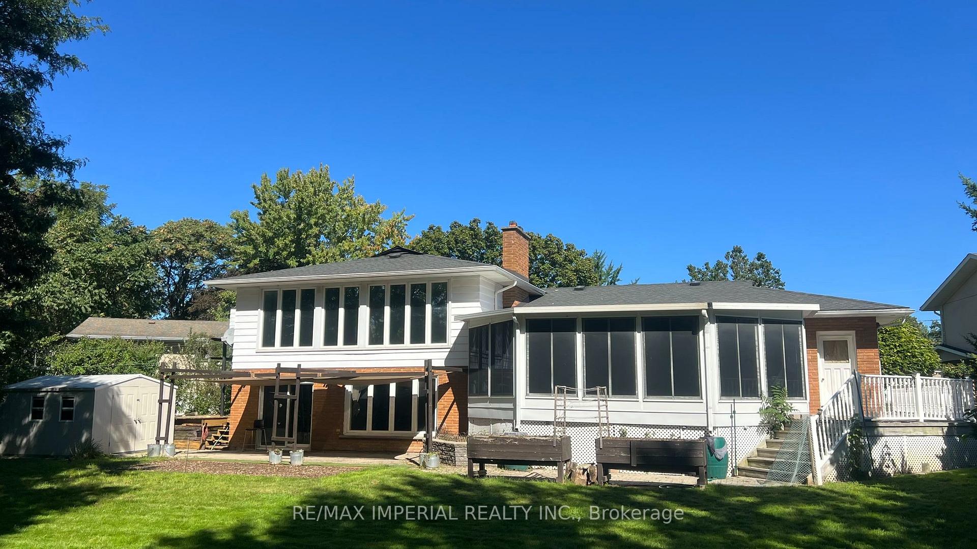 Photo 33 of 4 Pyramid Place, St. Catharines, Glendale/Glenridge — HOMEH