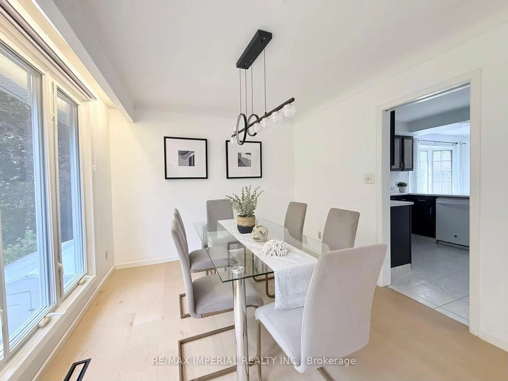 Photo 10 of 4 Pyramid Place, St. Catharines, Glendale/Glenridge — HOMEH