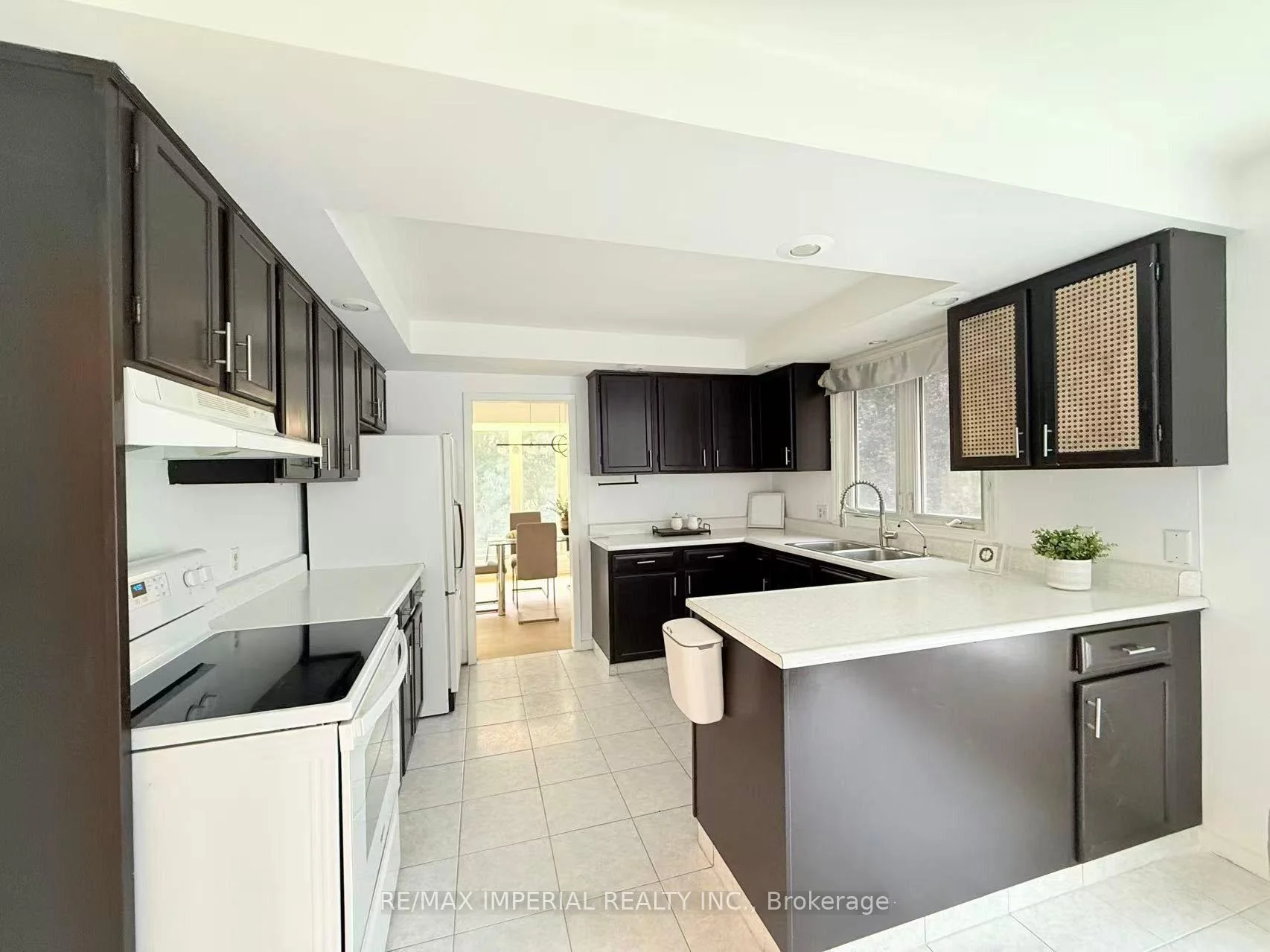 Photo 14 of 4 Pyramid Place, St. Catharines, Glendale/Glenridge — HOMEH