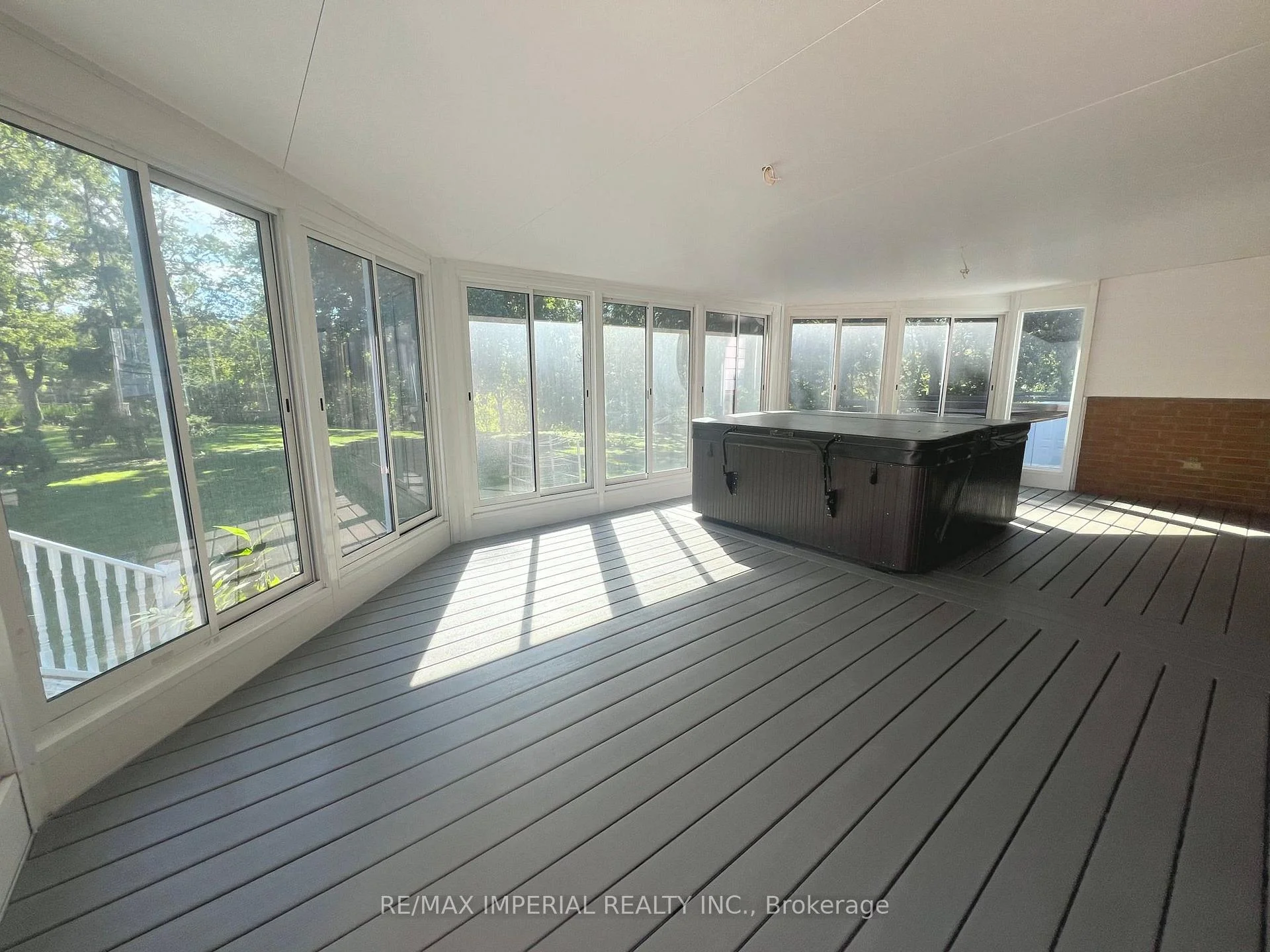 Photo 16 of 4 Pyramid Place, St. Catharines, Glendale/Glenridge — HOMEH