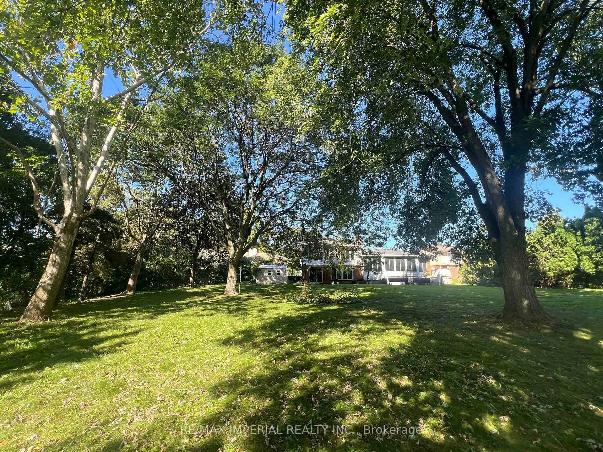 Photo 32 of 4 Pyramid Place, St. Catharines, Glendale/Glenridge — HOMEH
