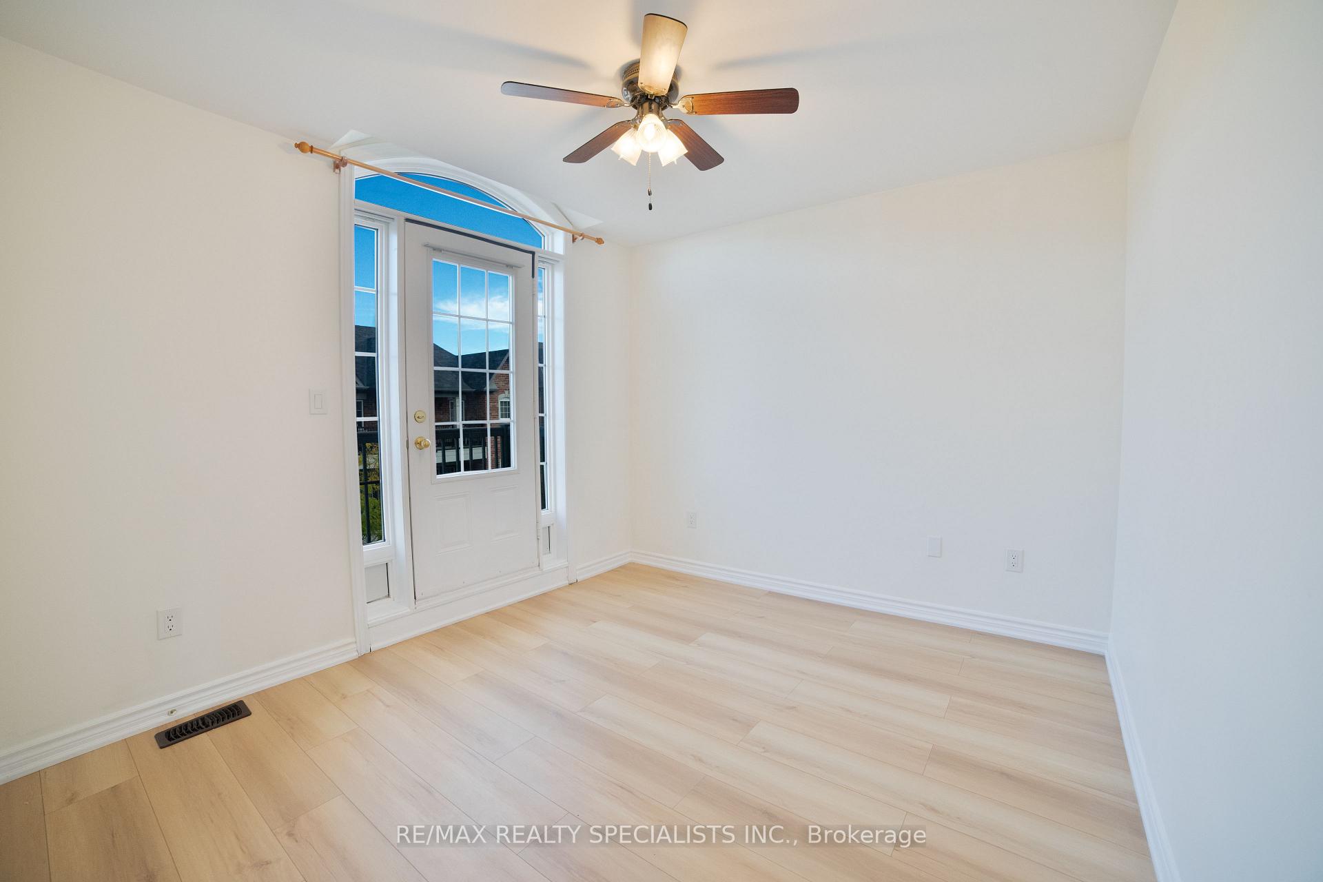 Photo 14 of 52 Kayak Heights, Brampton, Heart Lake East — HOMEH