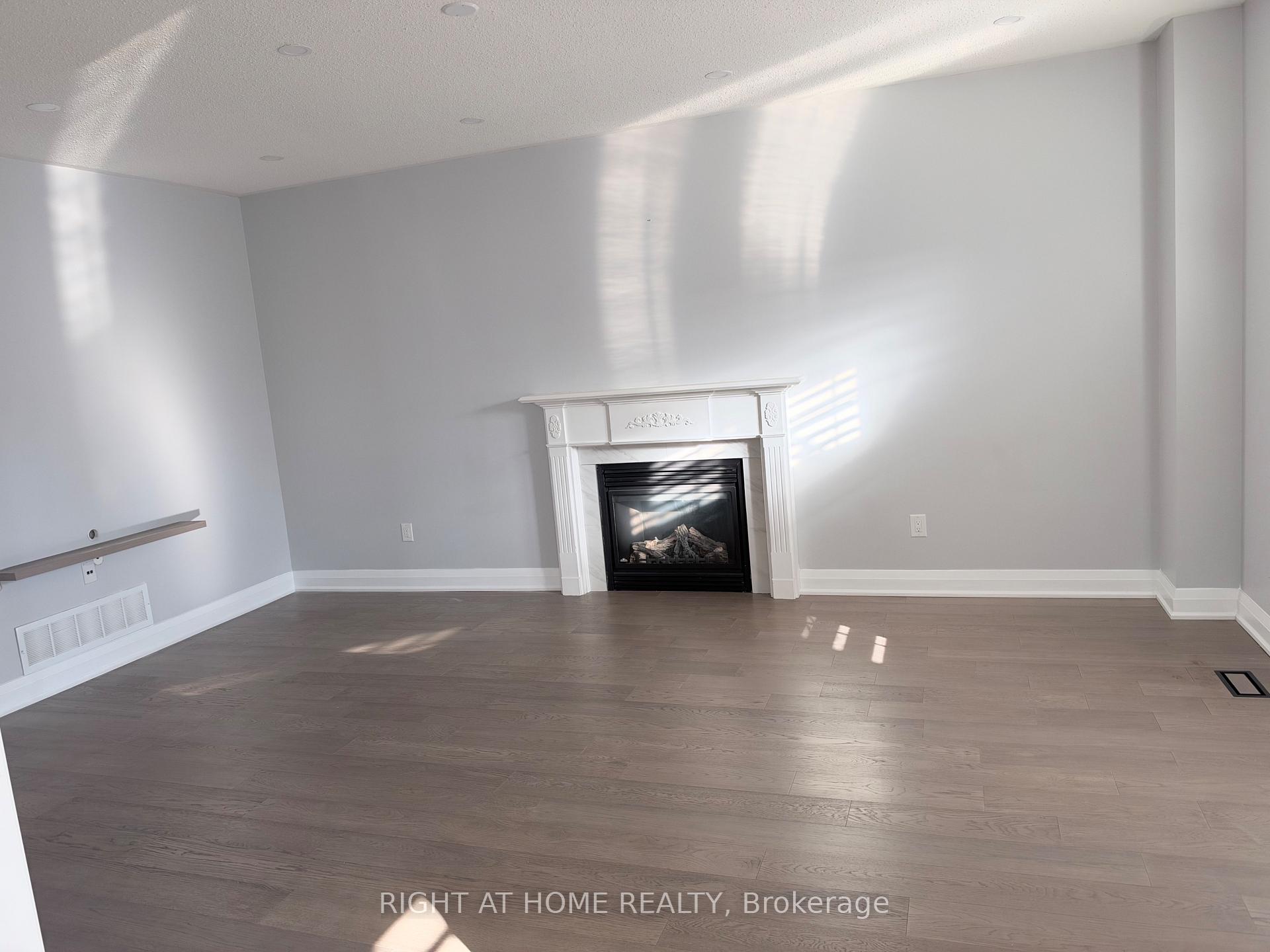 Photo 6 of 1179 Ravenscroft Road, Ajax, Northwest Ajax — HOMEH