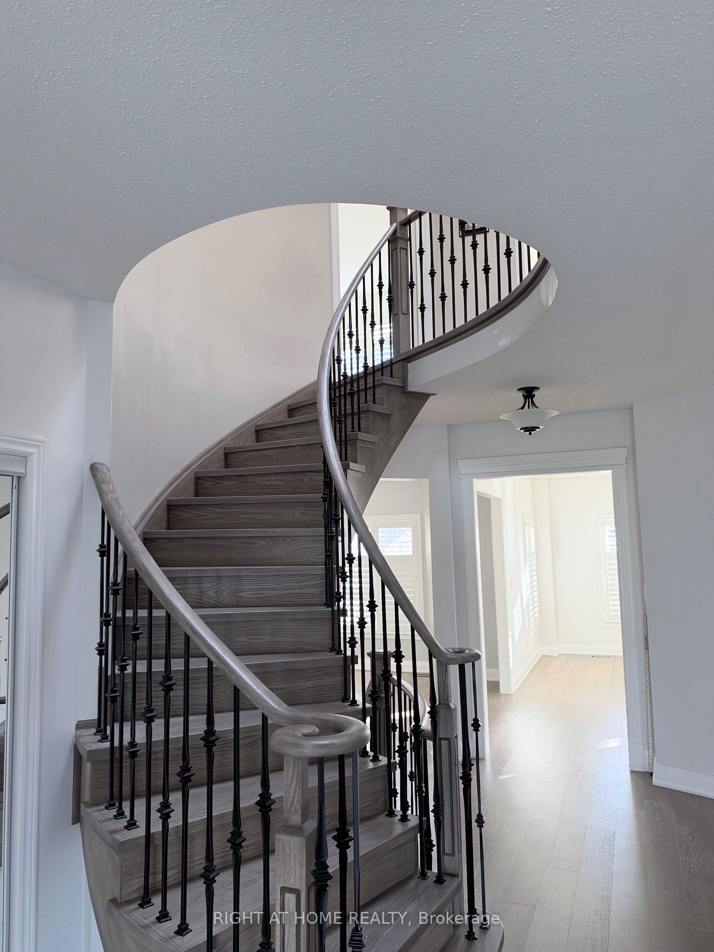 Photo 9 of 1179 Ravenscroft Road, Ajax, Northwest Ajax — HOMEH