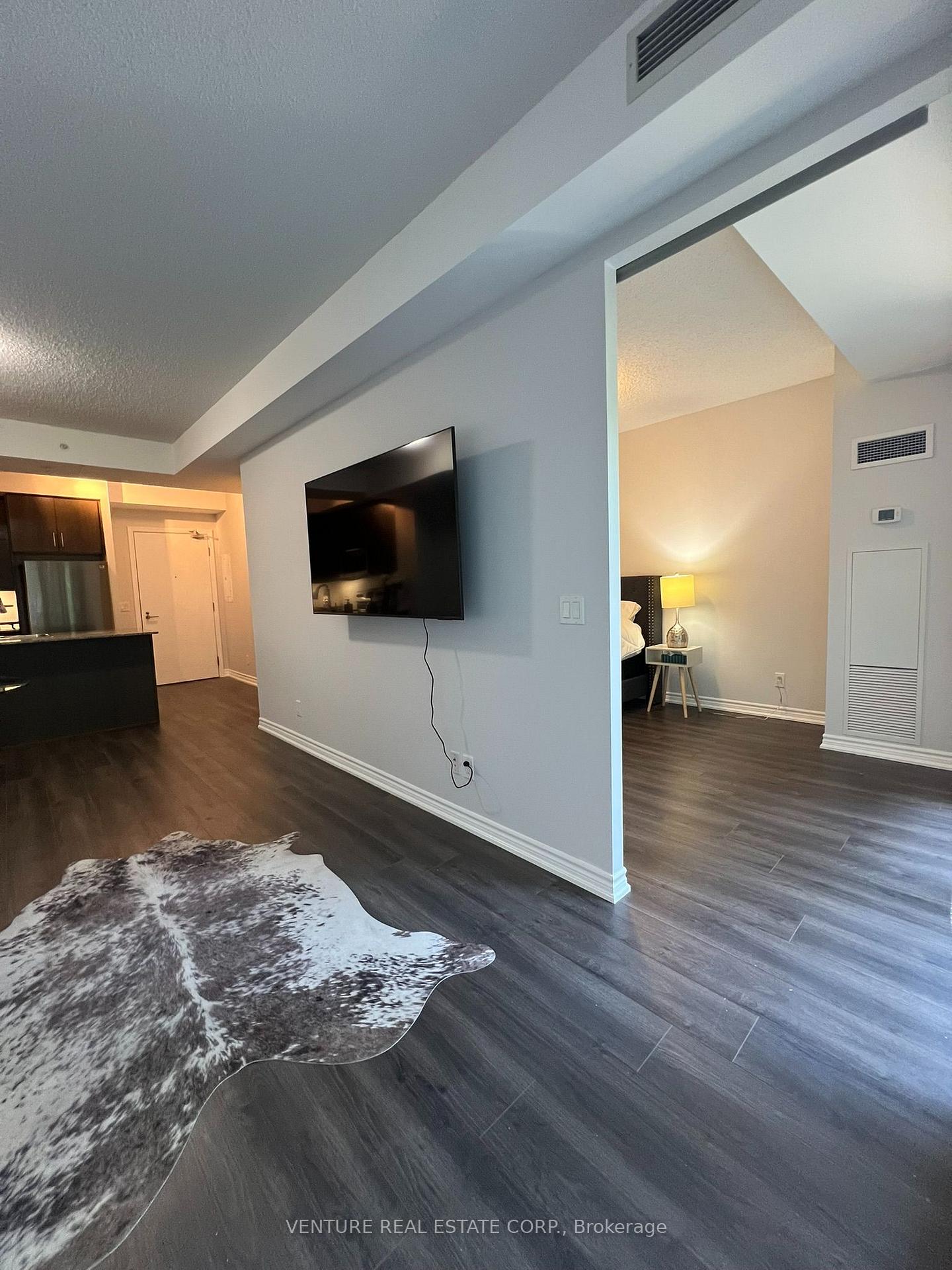 Photo 11 of Unit 718, 15 james finlay Way, North York, Downsview-Roding-CFB — HOMEH