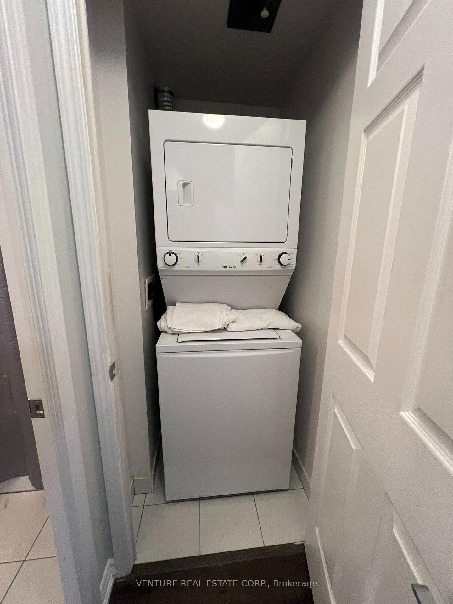 Photo 18 of Unit 718, 15 james finlay Way, North York, Downsview-Roding-CFB — HOMEH