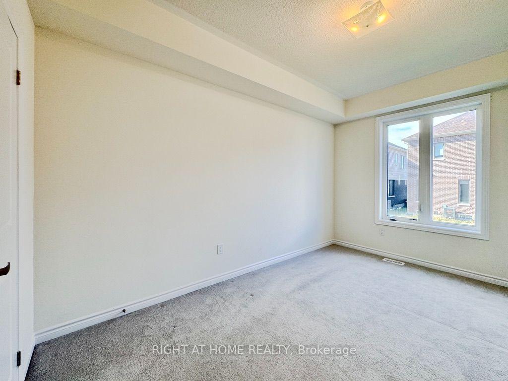 Photo 9 of Unit Main, 16 Bannister Road, Barrie, Rural Barrie Southeast — HOMEH