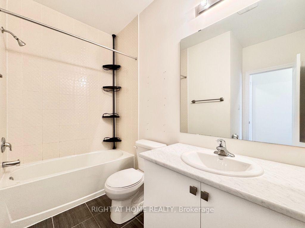Photo 10 of Unit Main, 16 Bannister Road, Barrie, Rural Barrie Southeast — HOMEH