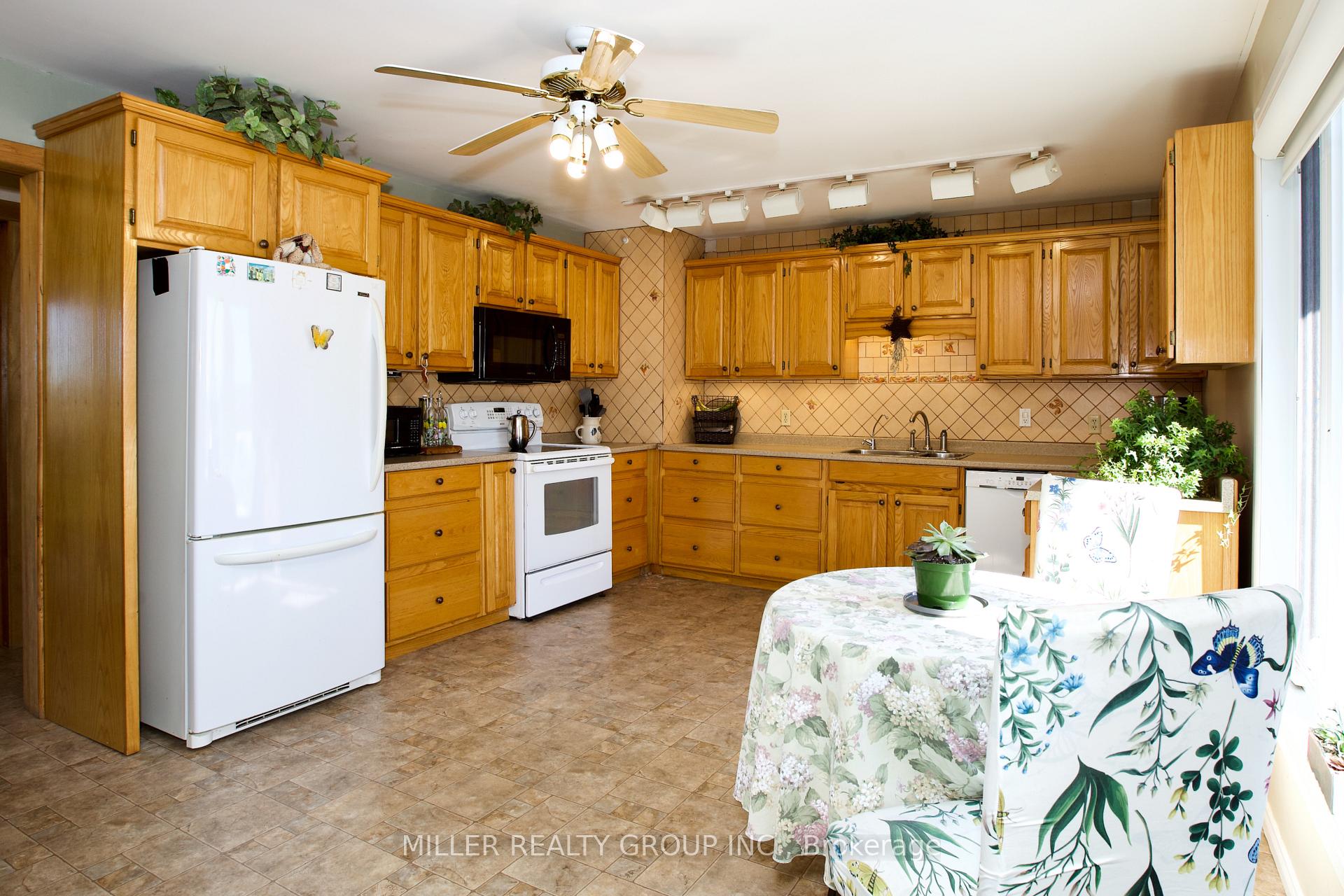 Photo 6 of 982163 Belle Vallee Road, Timiskaming, TIM - Outside - Rural — HOMEH